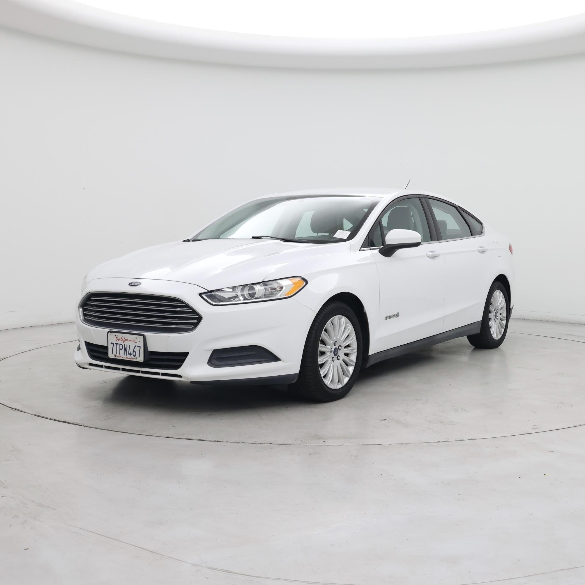 Thumbnail: 2016 Ford Fusion - 4