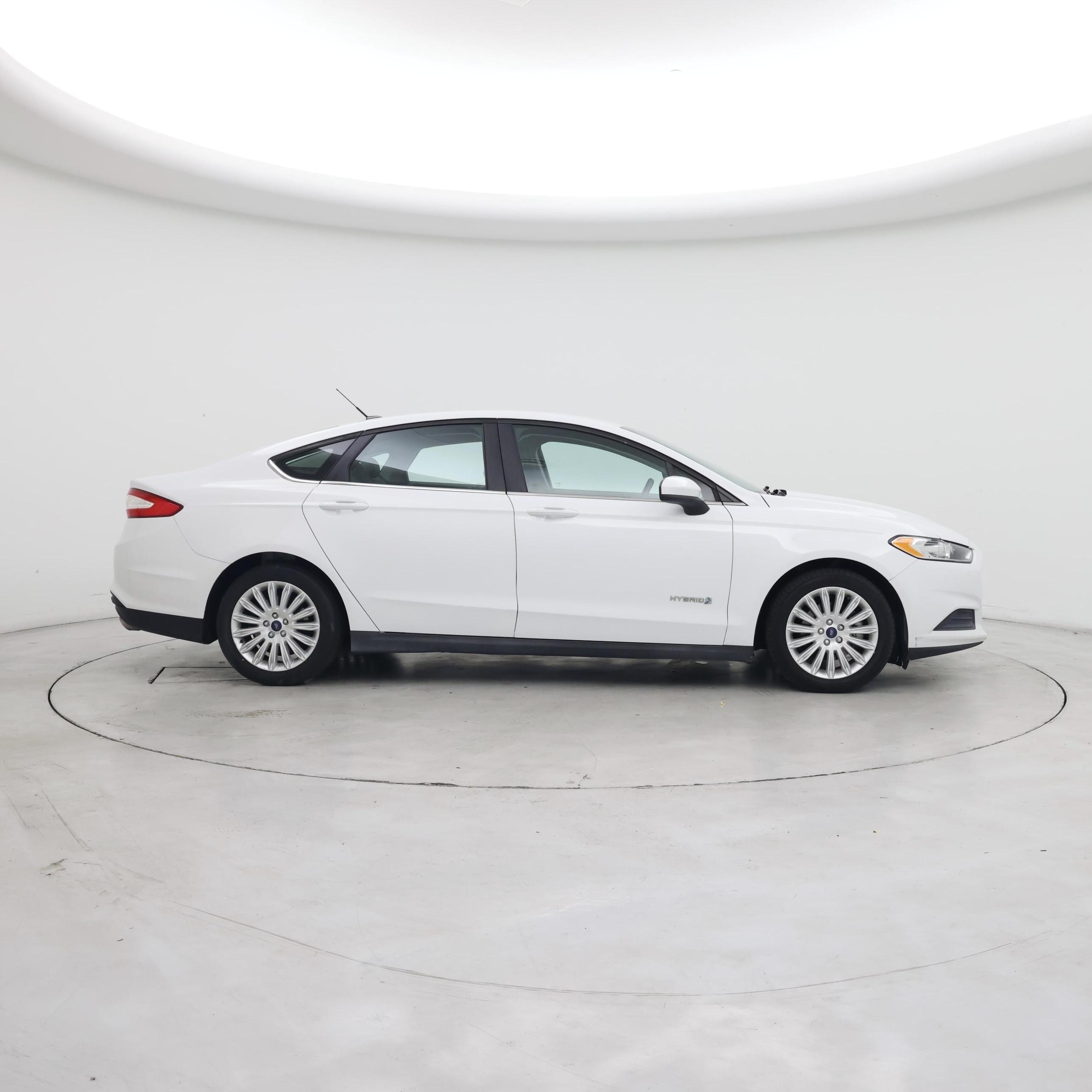 Thumbnail: 2016 Ford Fusion - 7