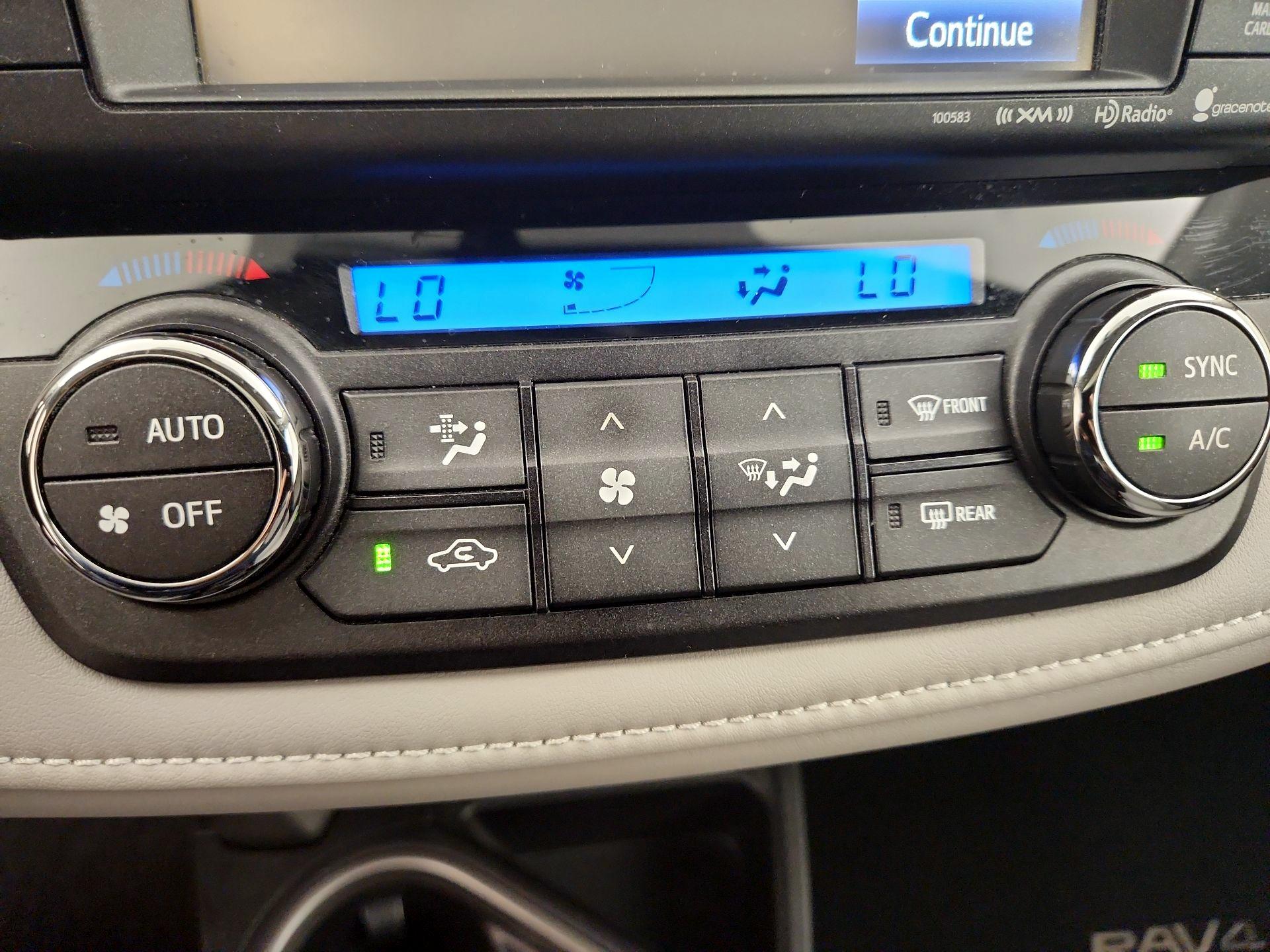 Thumbnail: 2016 Toyota RAV4 - 17