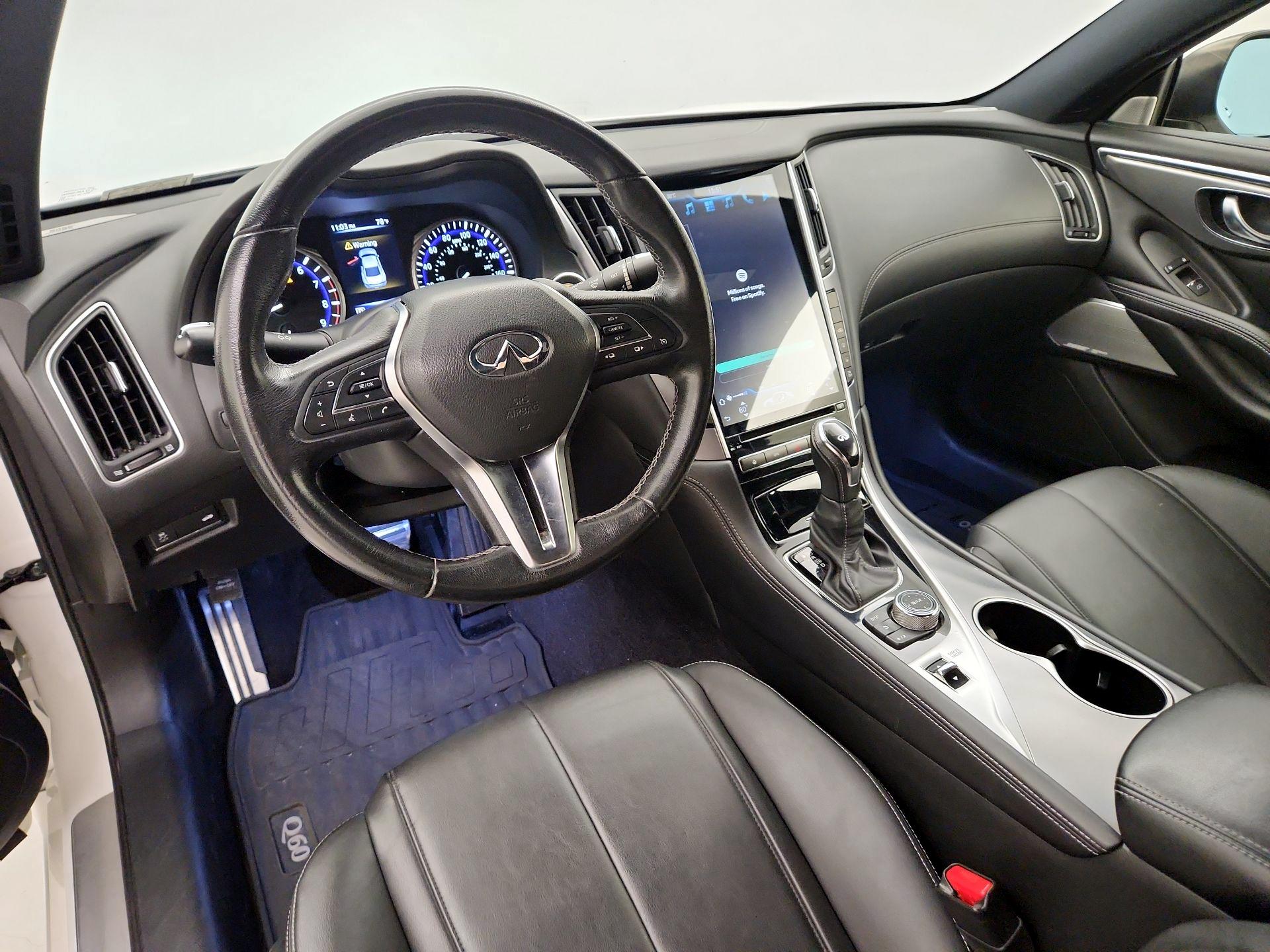Thumbnail: 2018 INFINITI Q60 - 9