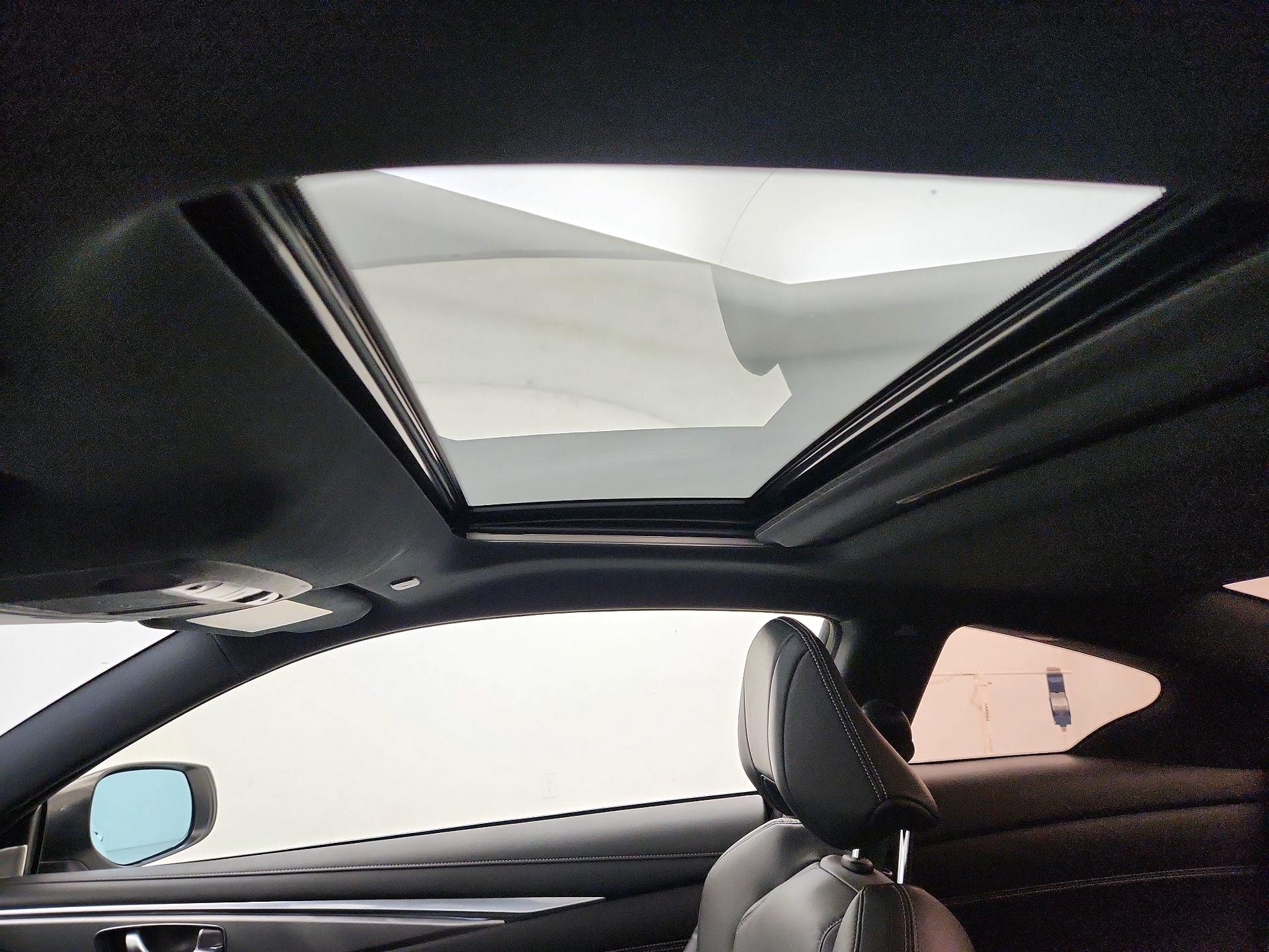 Thumbnail: 2018 INFINITI Q60 - 19