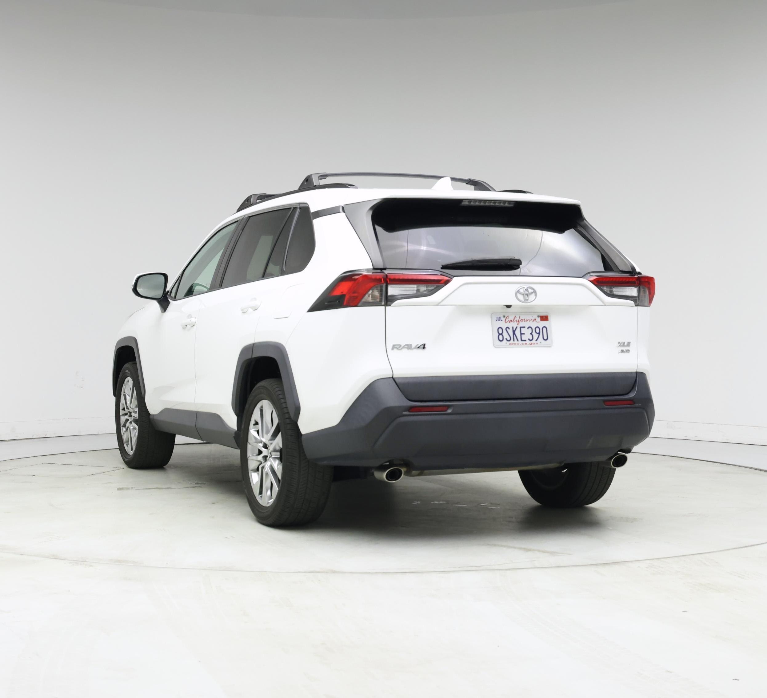 Thumbnail: 2020 Toyota RAV4 - 2