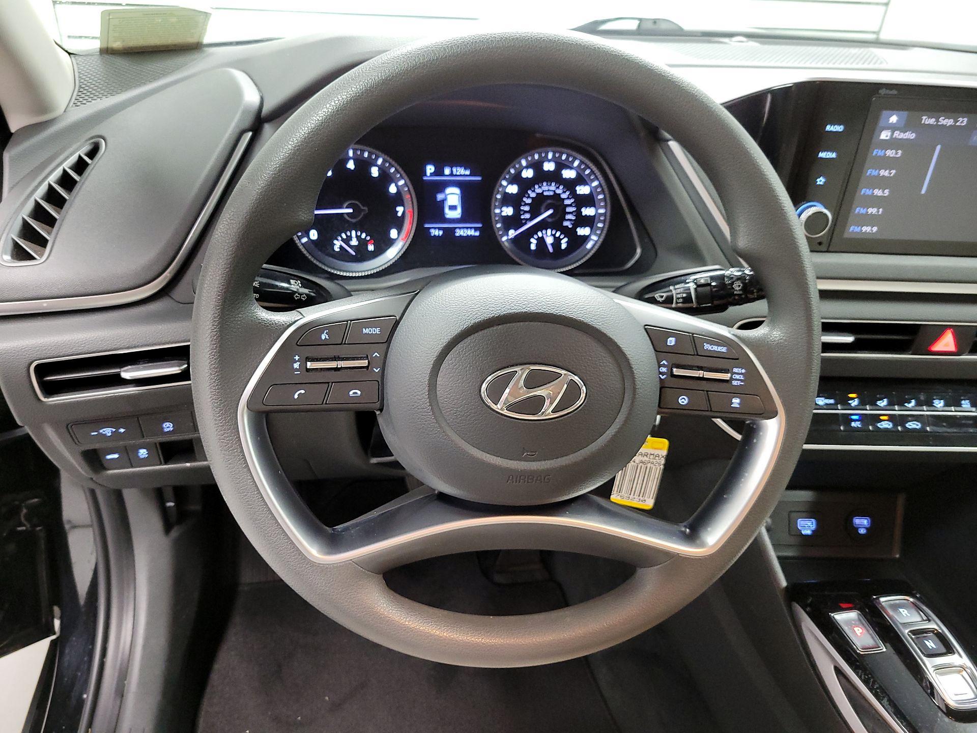 Thumbnail: 2023 Hyundai Sonata - 10