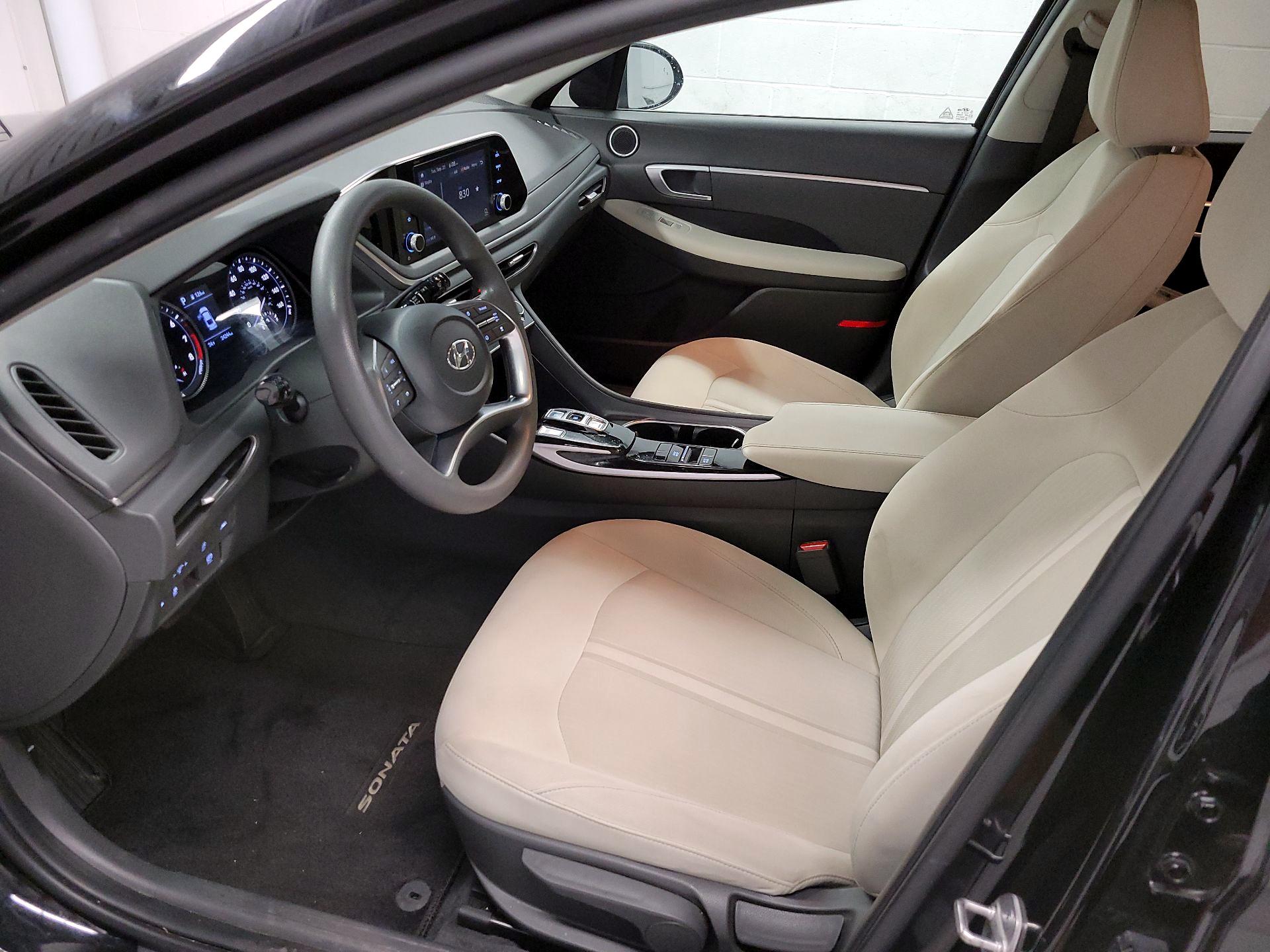 Thumbnail: 2023 Hyundai Sonata - 11