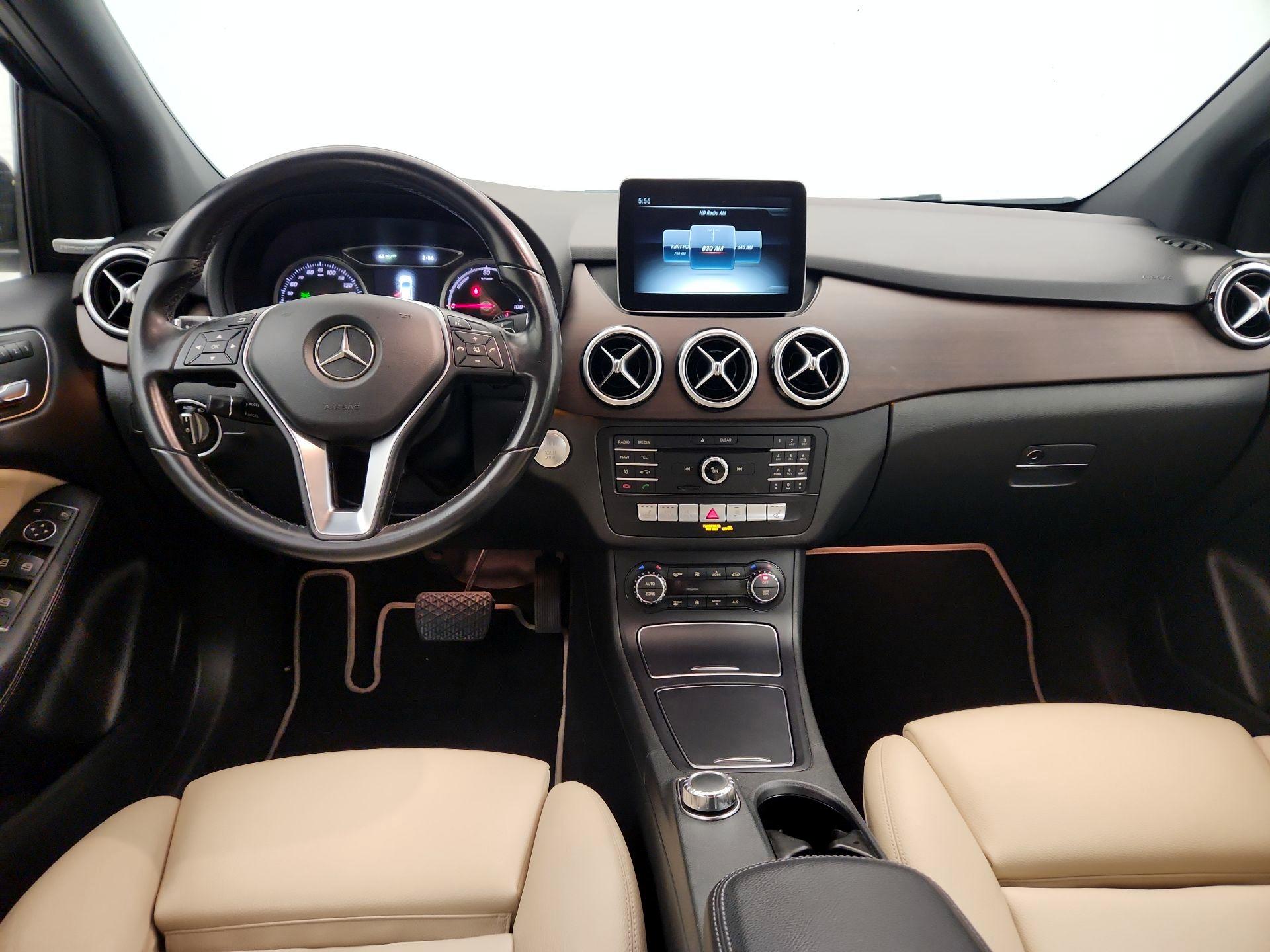 Thumbnail: 2017 Mercedes-Benz B-Class - 9