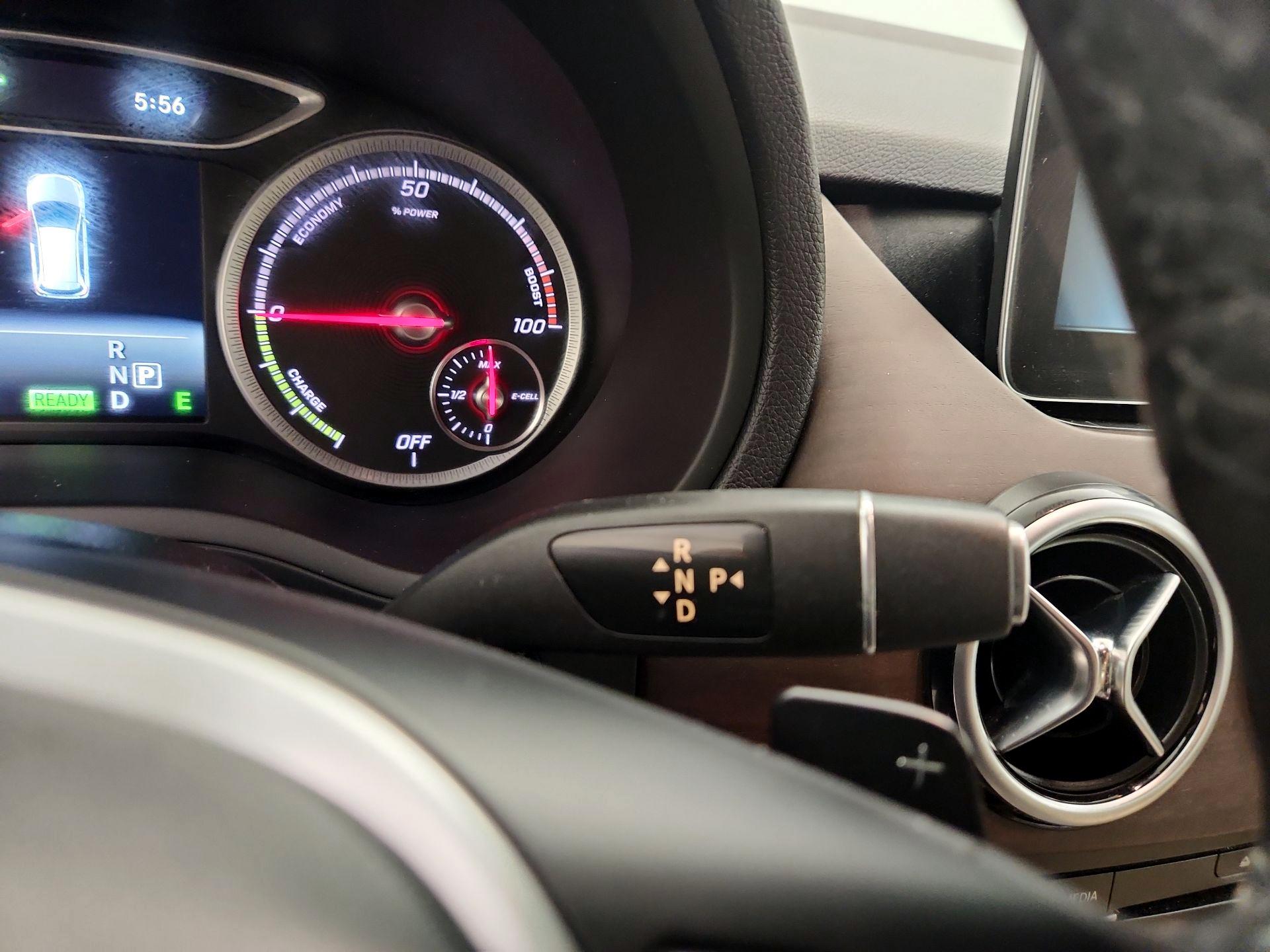 Thumbnail: 2017 Mercedes-Benz B-Class - 17