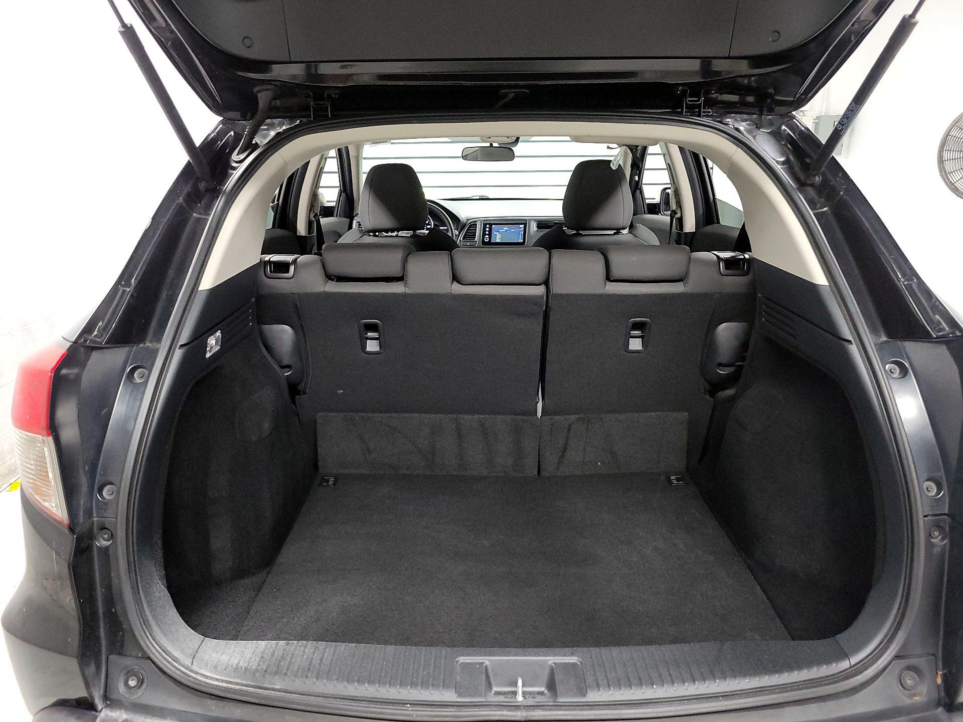Thumbnail: 2022 Honda HR-V - 18