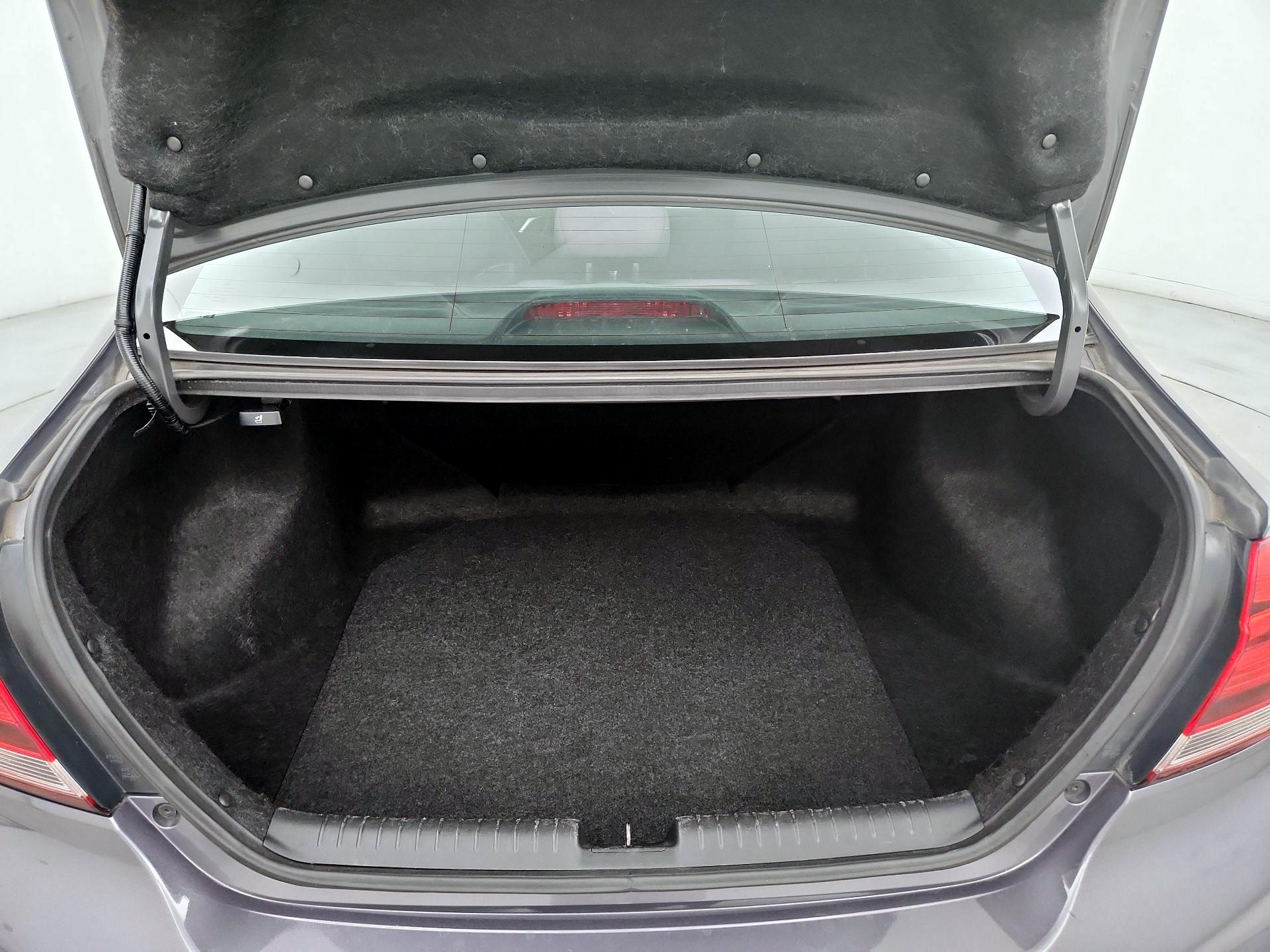 Thumbnail: 2015 Honda Civic - 20
