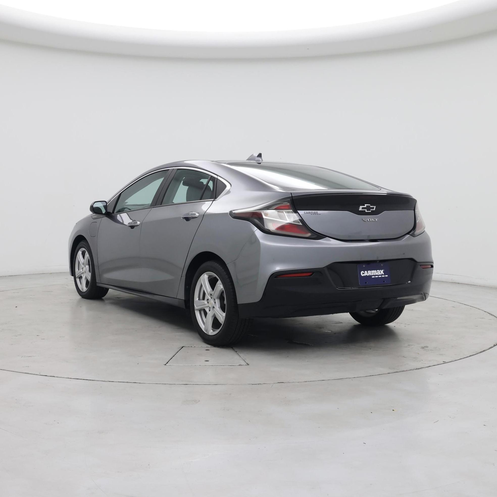 Thumbnail: 2018 Chevrolet Volt - 2
