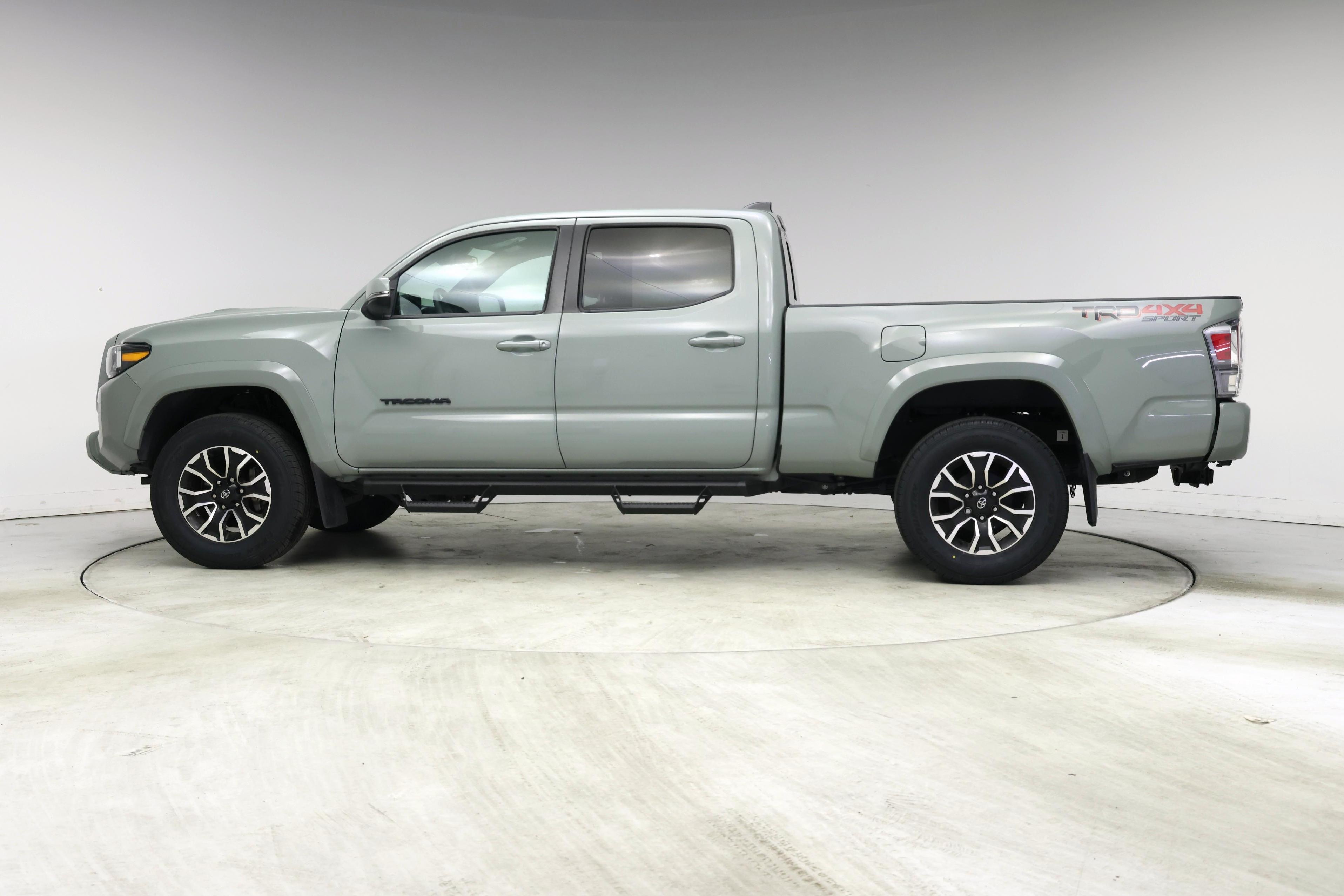 Thumbnail: 2023 Toyota Tacoma - 3