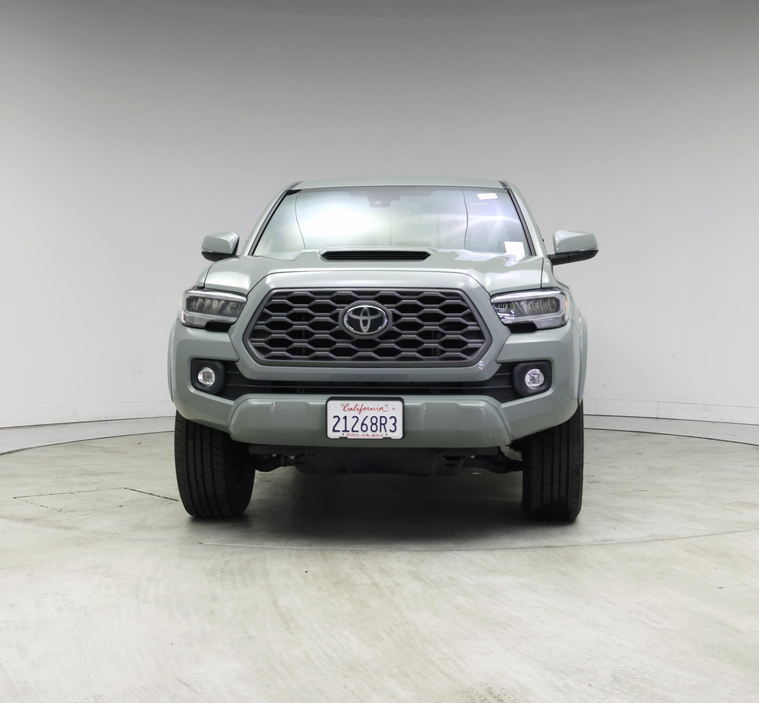 Thumbnail: 2023 Toyota Tacoma - 5