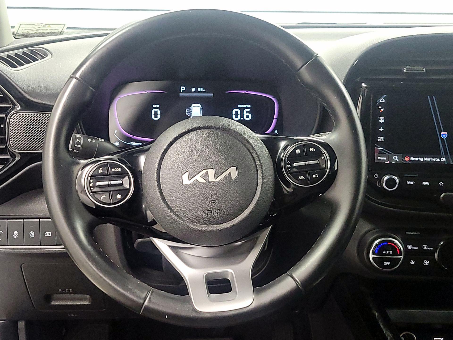 Thumbnail: 2023 Kia Soul - 10
