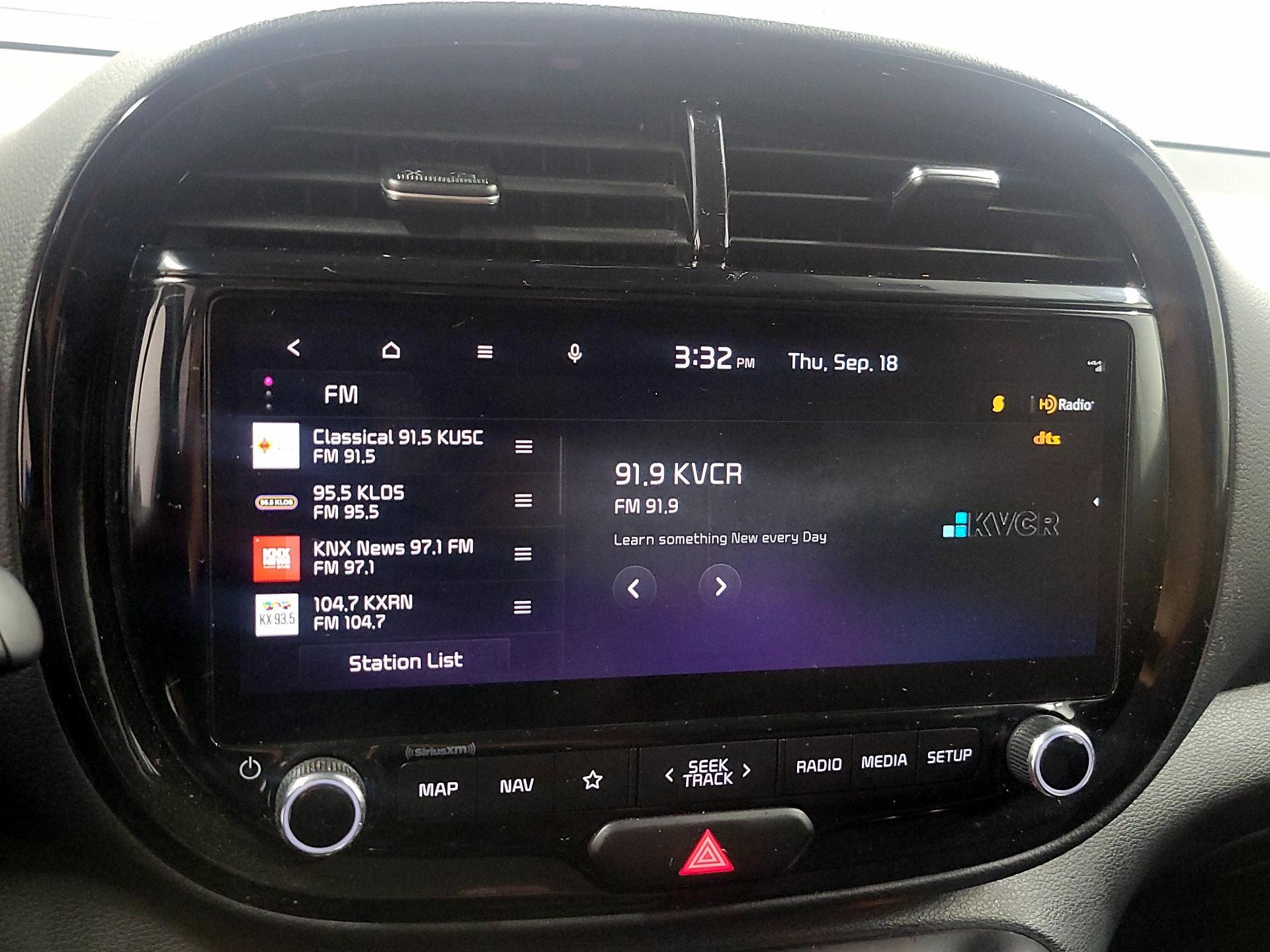 Thumbnail: 2023 Kia Soul - 16