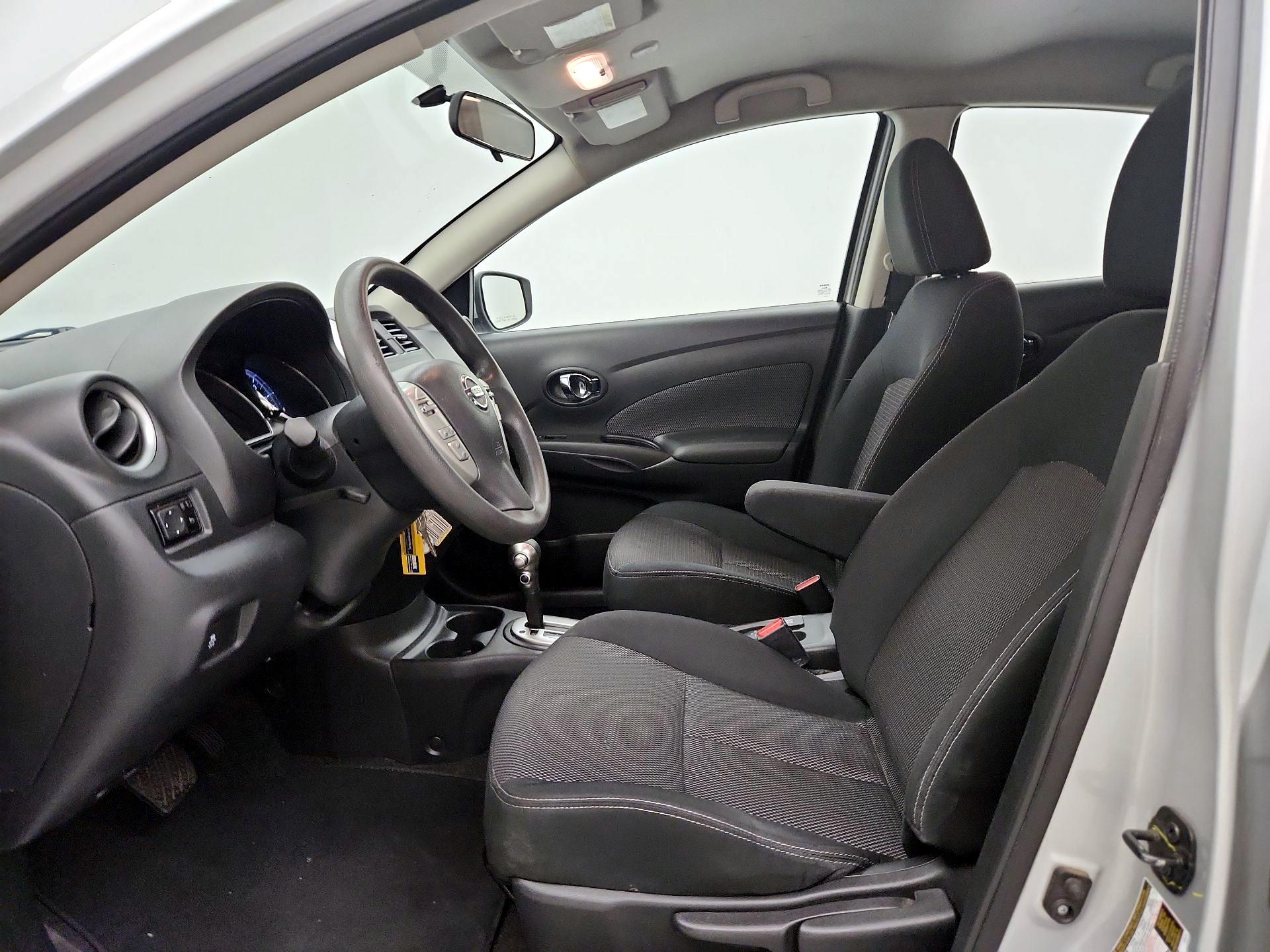 Thumbnail: 2016 Nissan Versa - 11