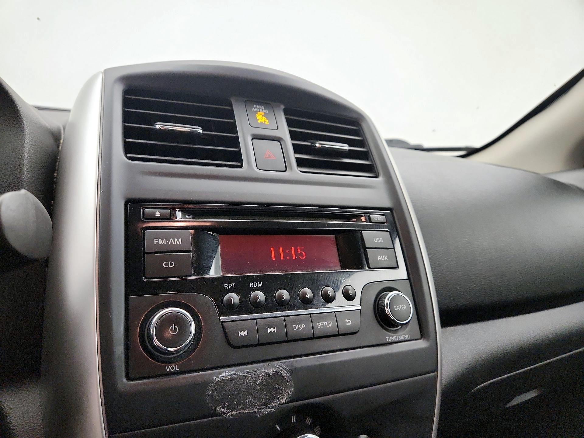 Thumbnail: 2016 Nissan Versa - 14
