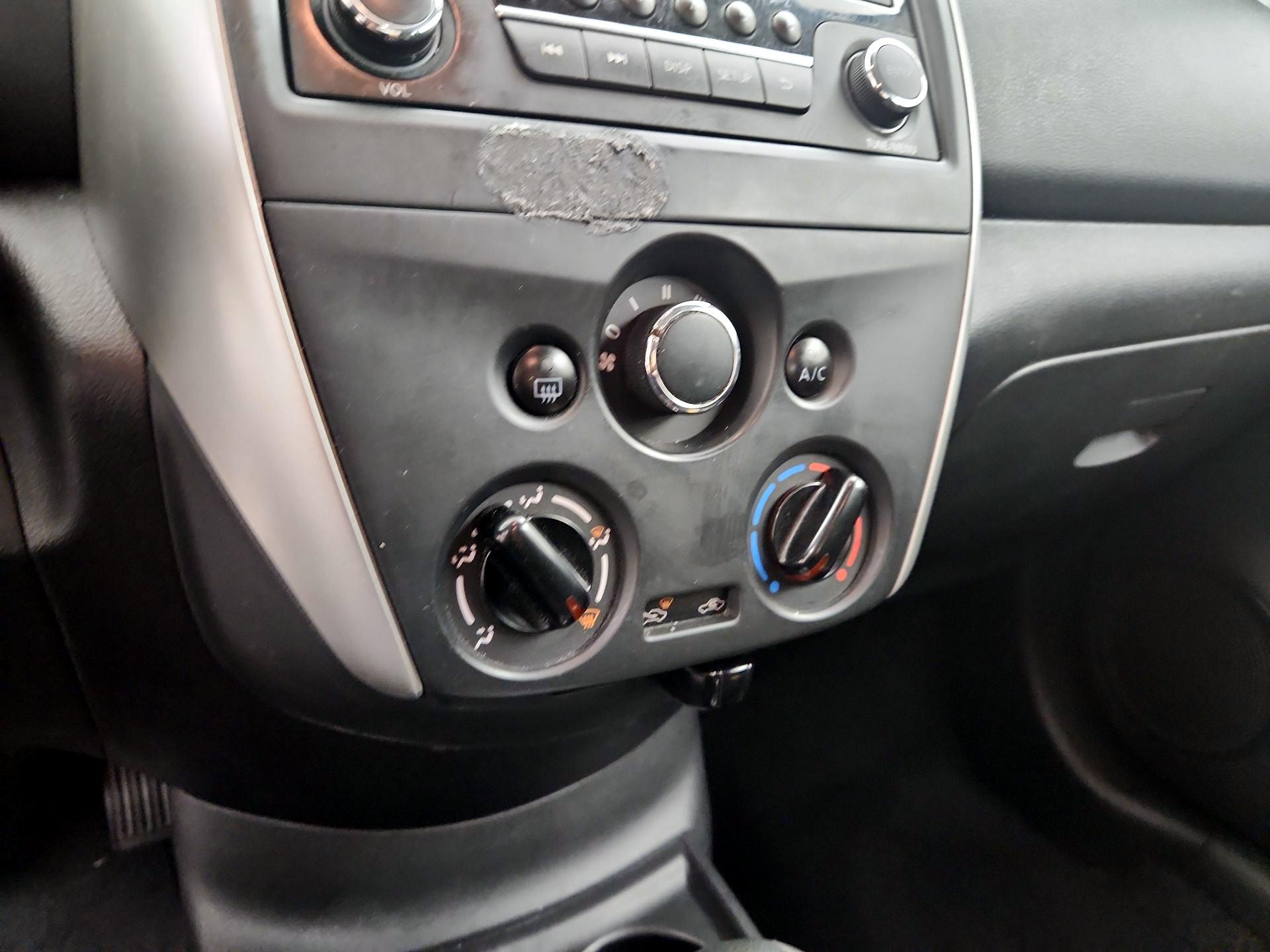 Thumbnail: 2016 Nissan Versa - 15