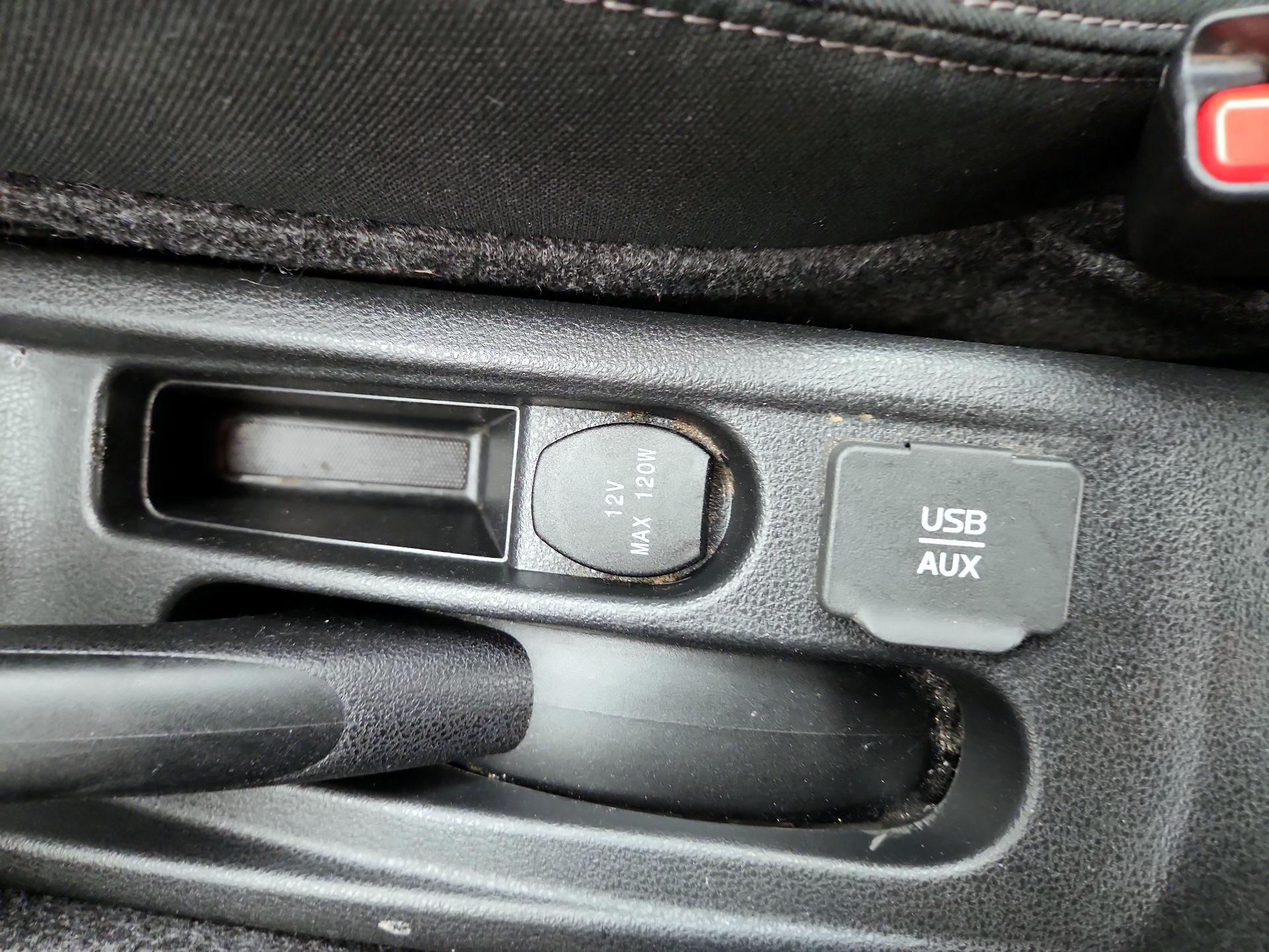 Thumbnail: 2016 Nissan Versa - 17