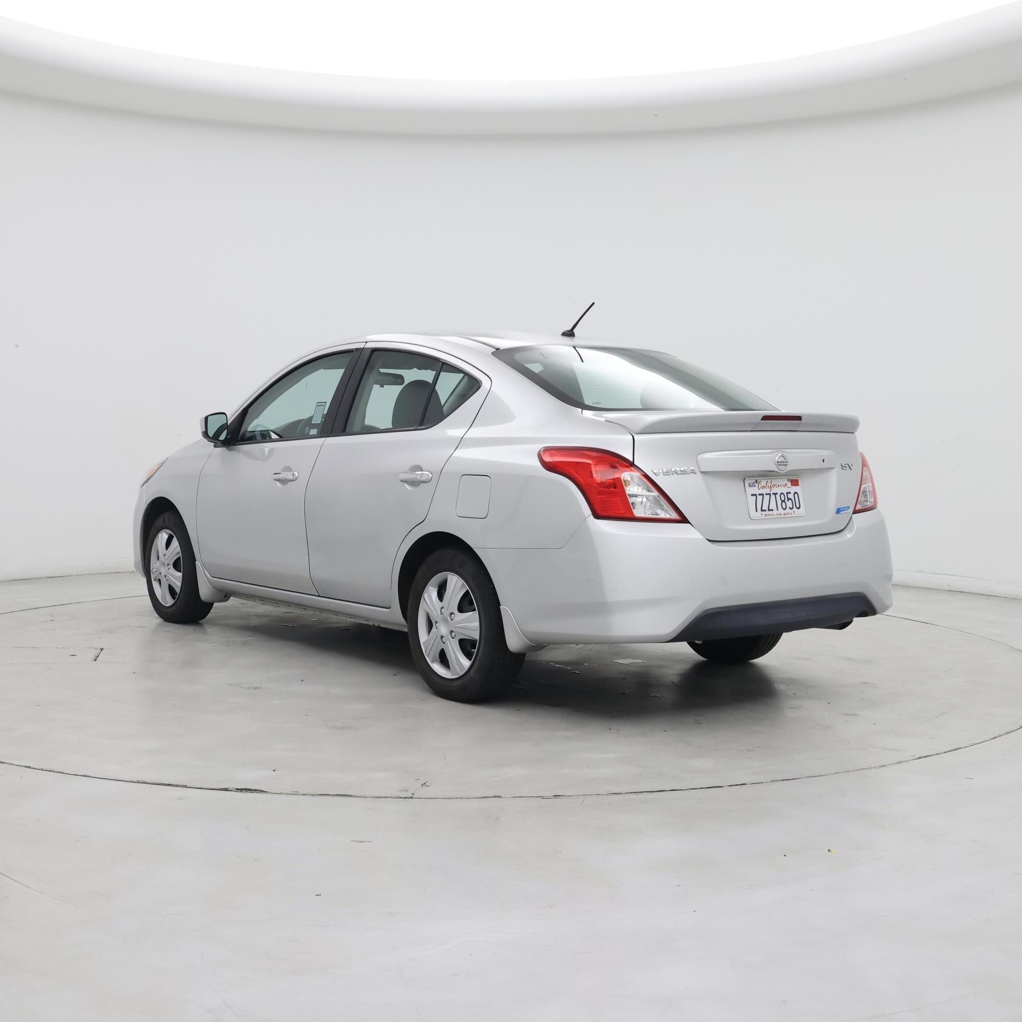 Thumbnail: 2016 Nissan Versa - 2