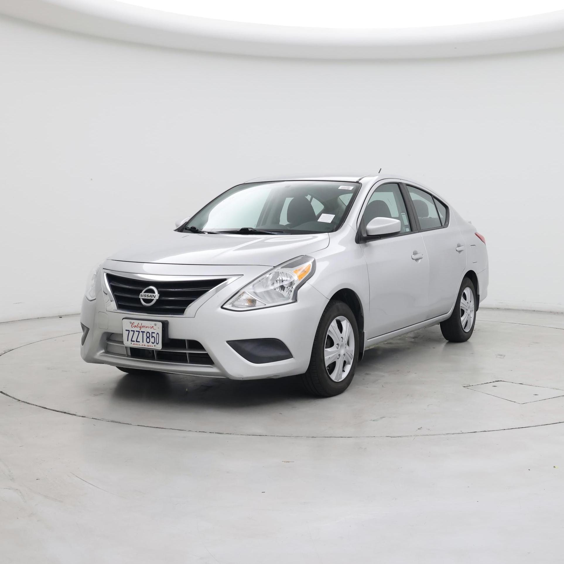 Thumbnail: 2016 Nissan Versa - 4