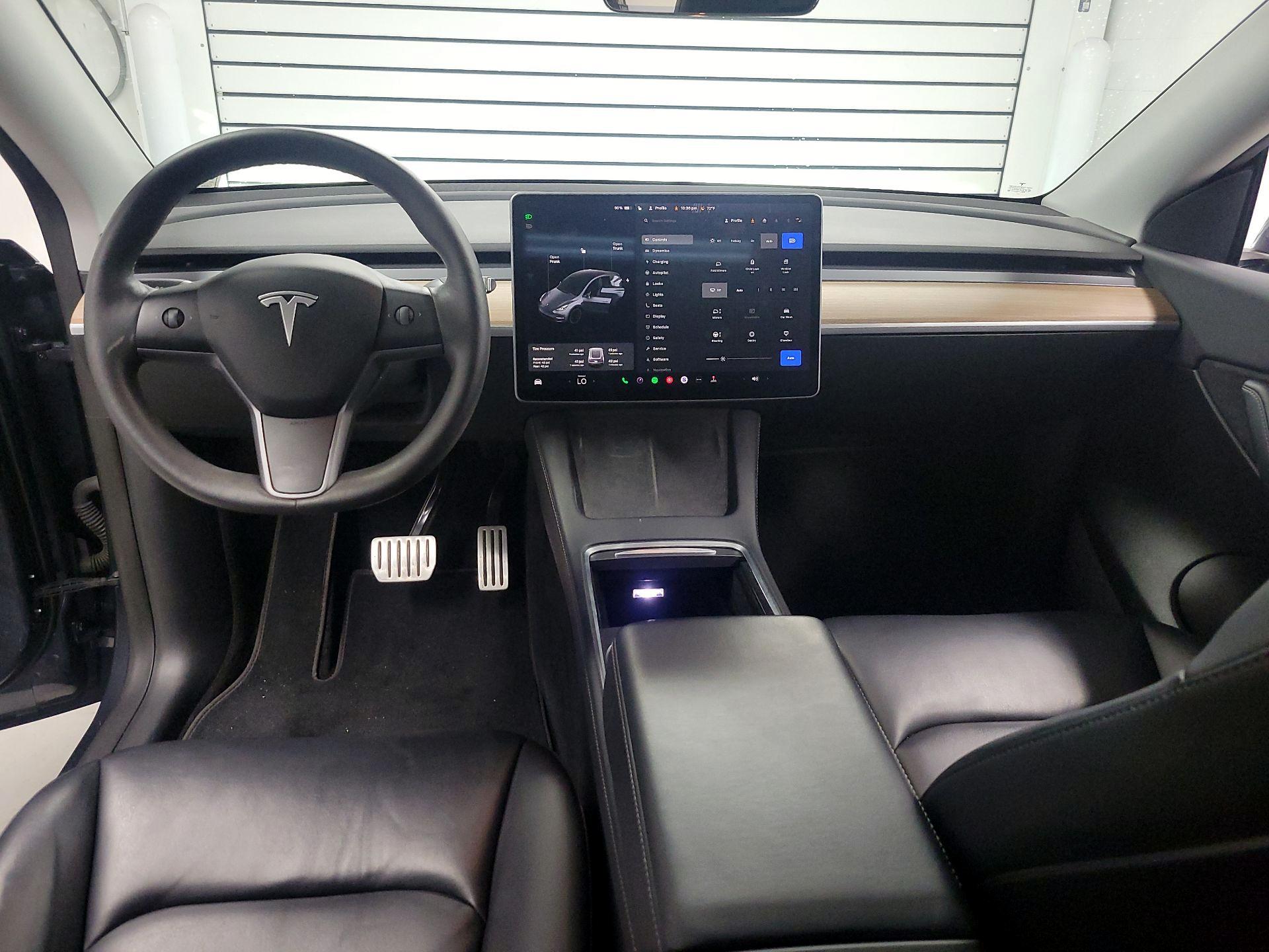 Thumbnail: 2022 Tesla Model Y - 9