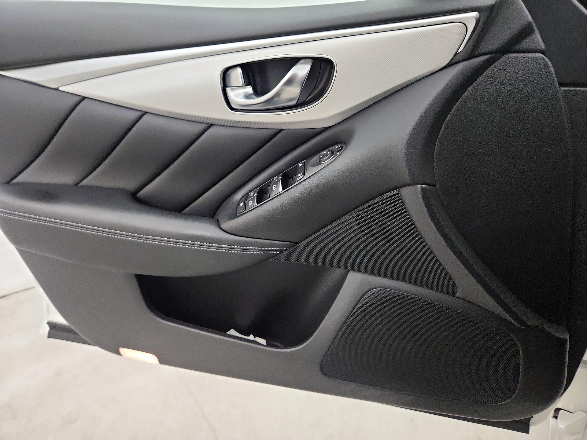 Thumbnail: 2019 INFINITI Q50 - 12