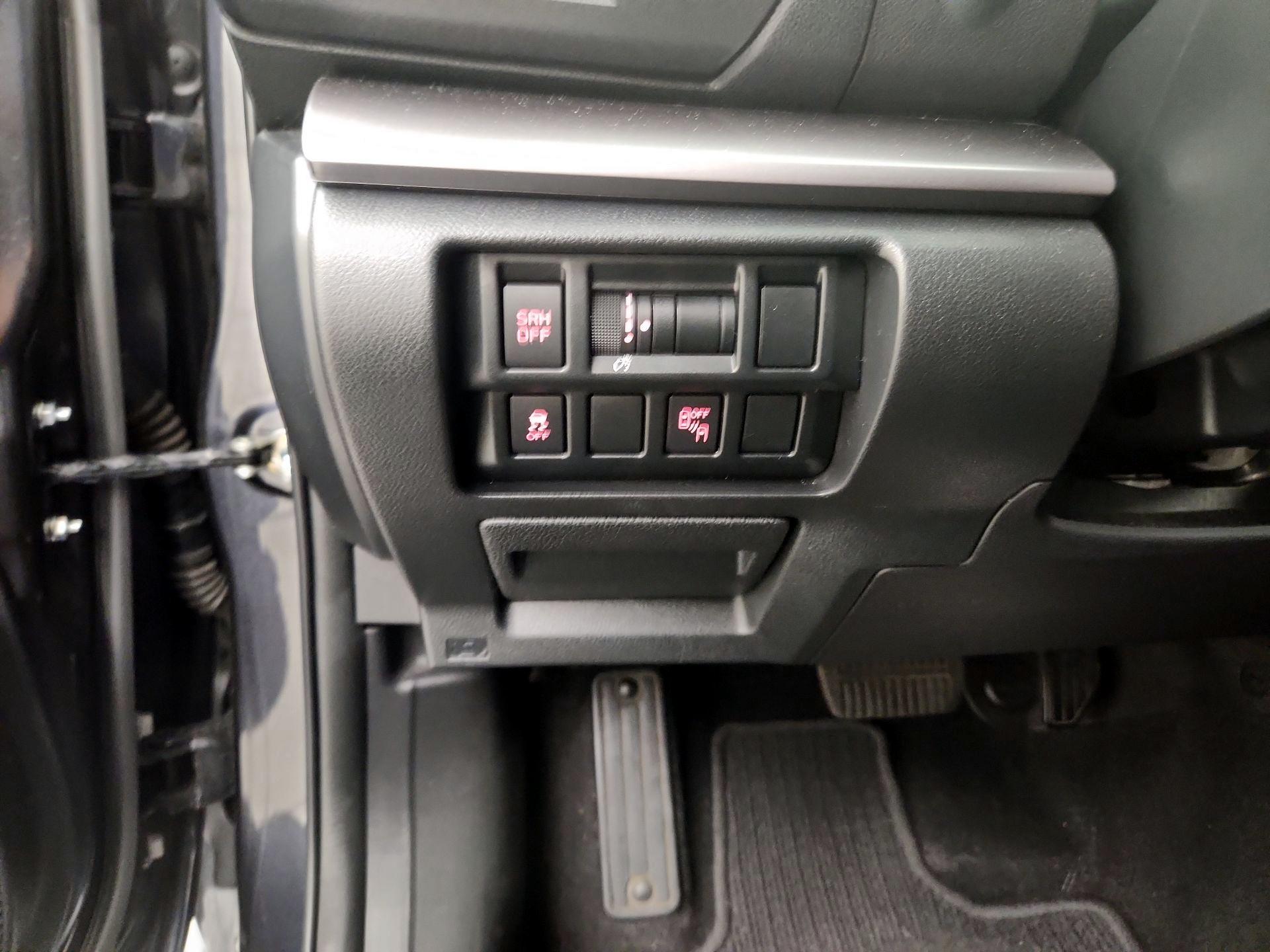 Thumbnail: 2019 Subaru Crosstrek - 13