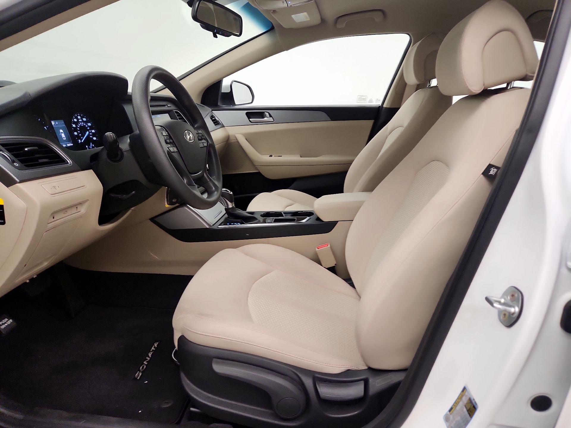 Thumbnail: 2017 Hyundai Sonata - 11