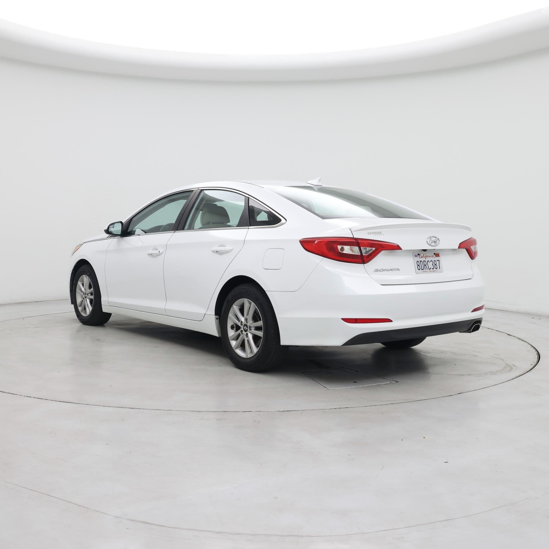 Thumbnail: 2017 Hyundai Sonata - 2