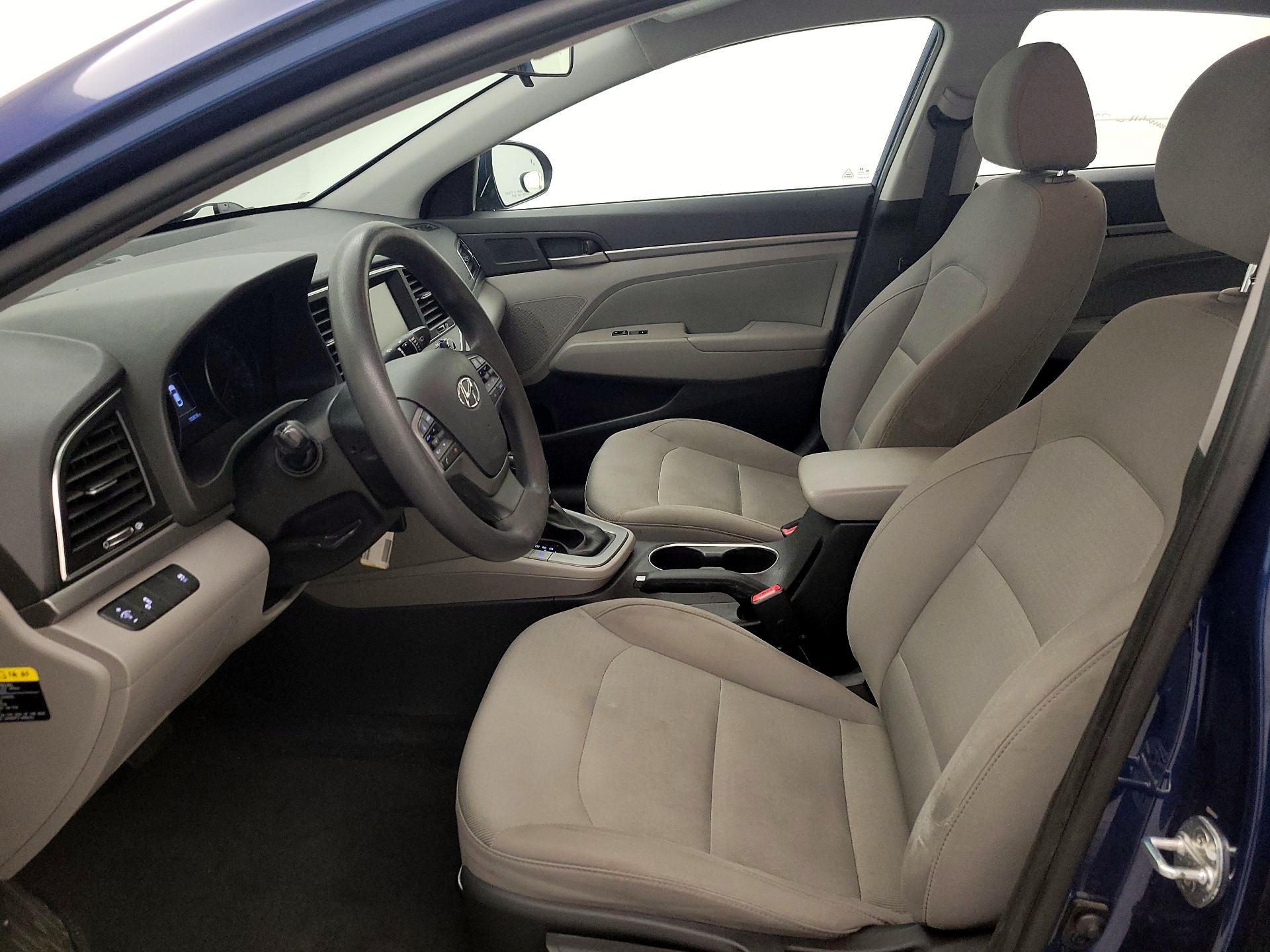 Thumbnail: 2018 Hyundai Elantra - 11