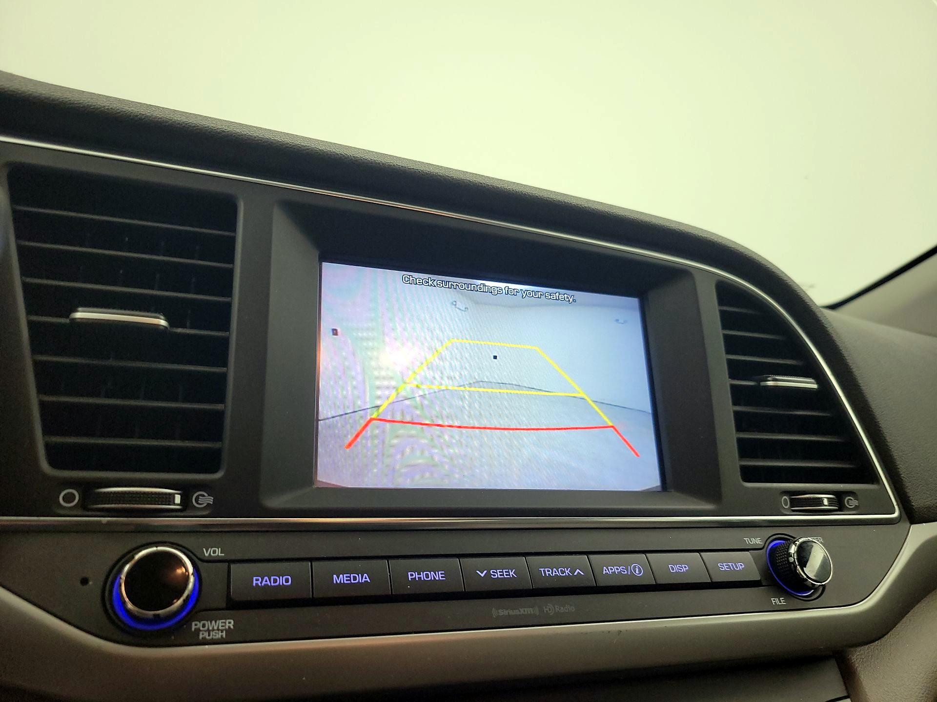 Thumbnail: 2018 Hyundai Elantra - 14