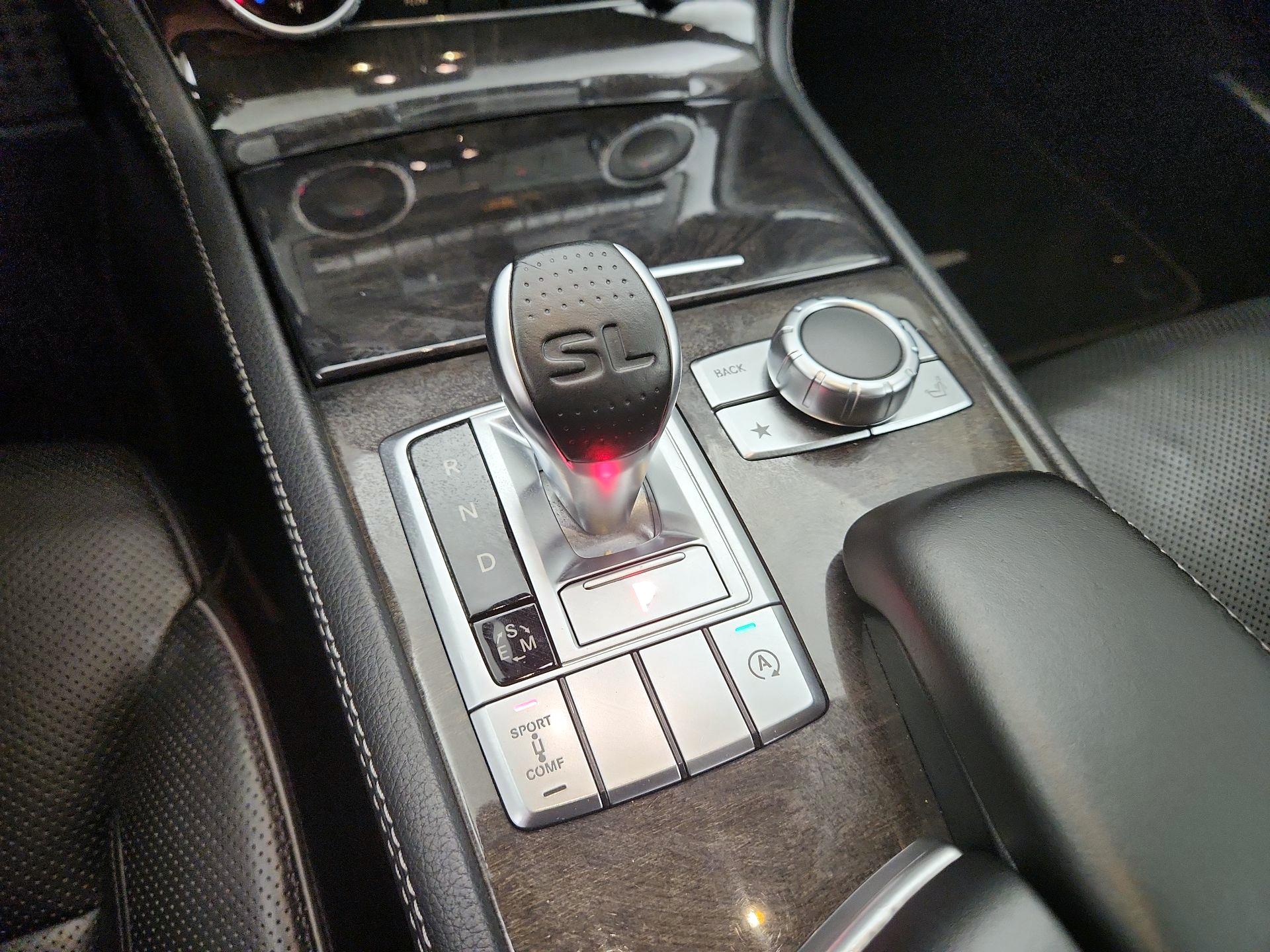 Thumbnail: 2015 Mercedes-Benz SL-Class - 17