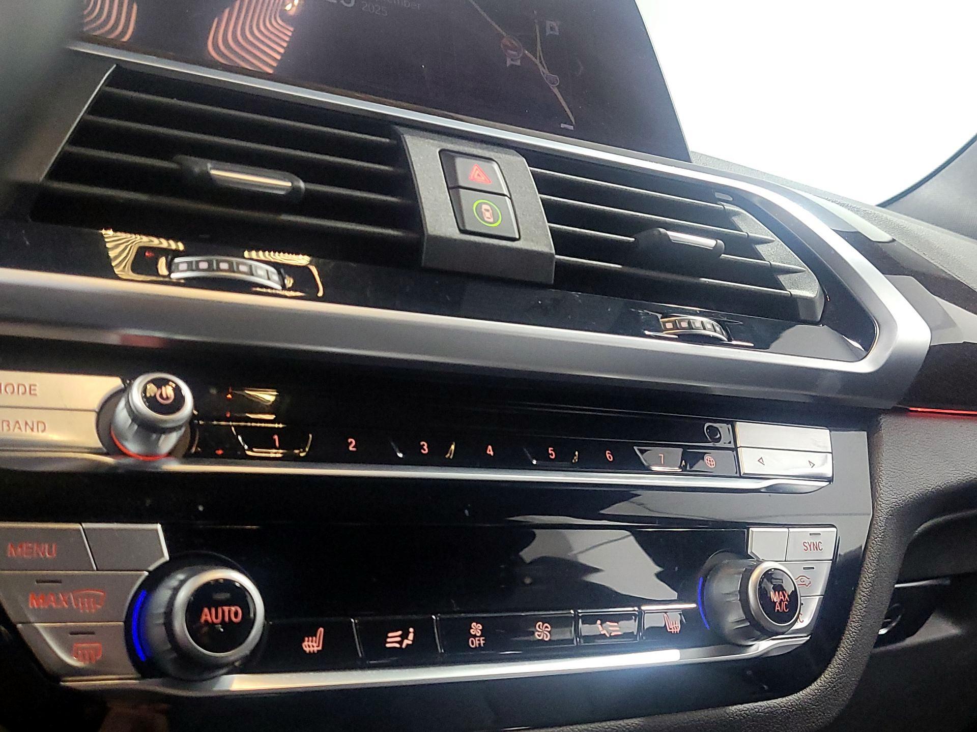 Thumbnail: 2021 BMW X3 - 17