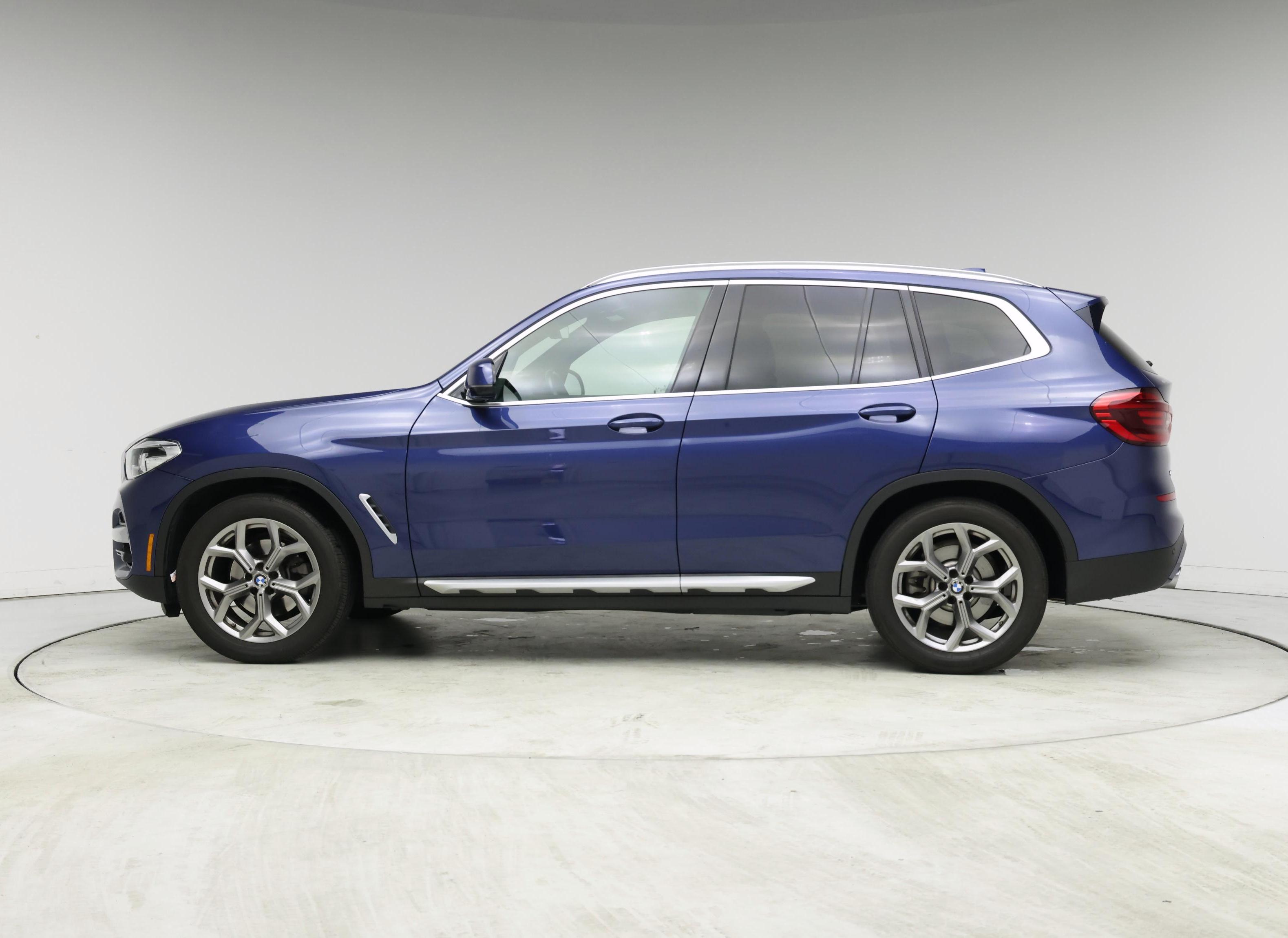 Thumbnail: 2021 BMW X3 - 3