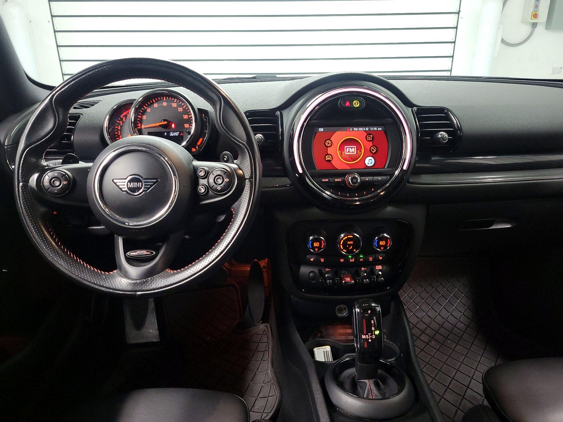 Thumbnail: 2020 MINI Cooper Clubman - 9