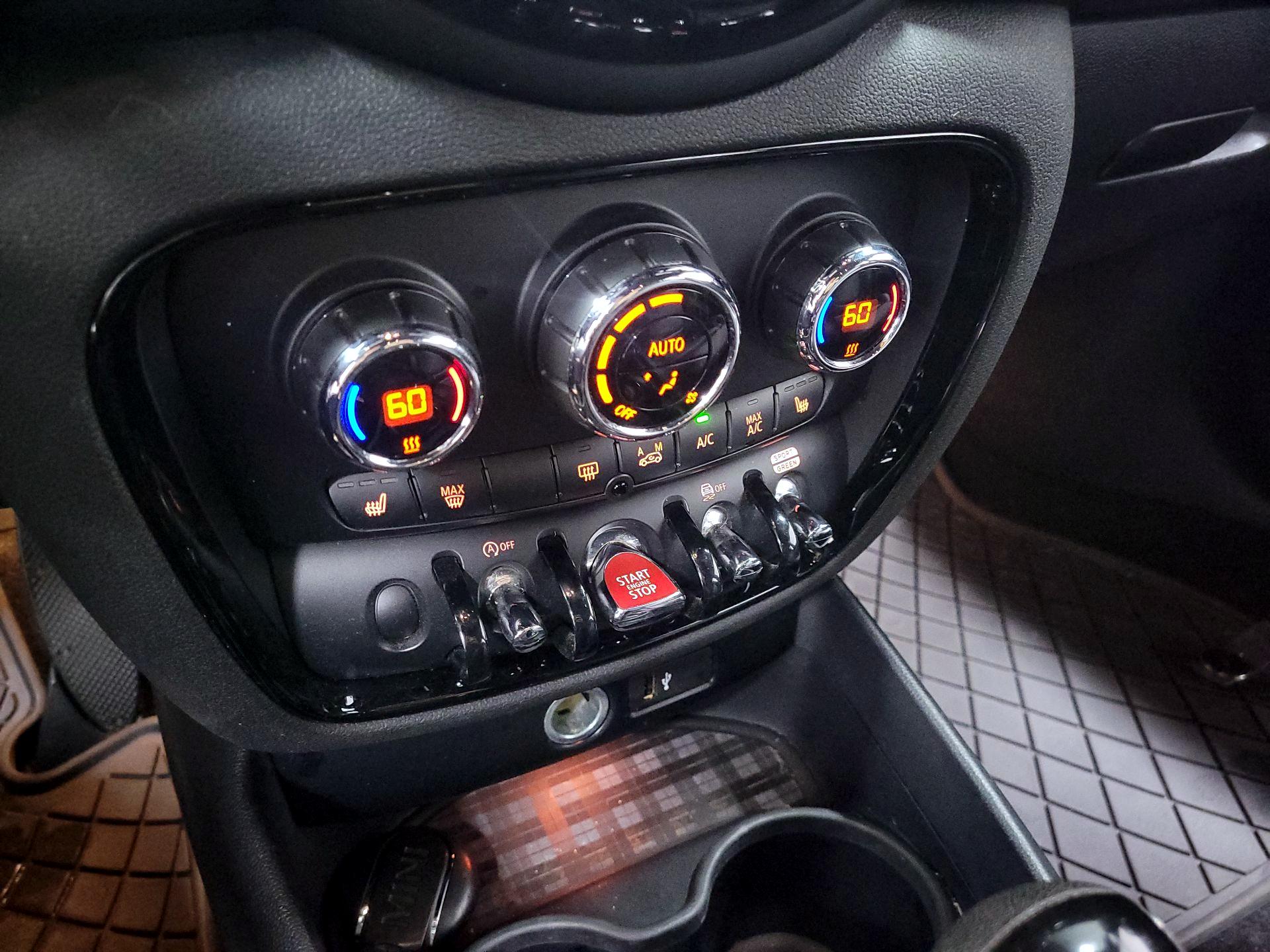 Thumbnail: 2020 MINI Cooper Clubman - 15