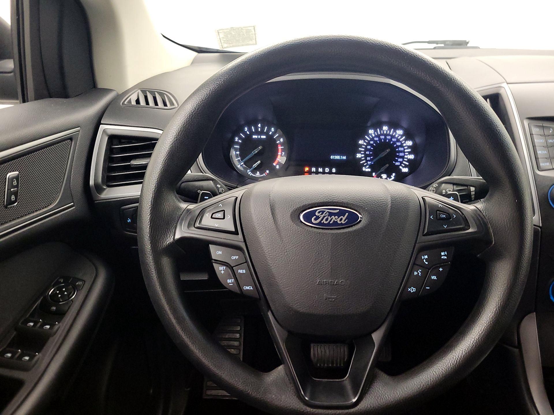 Thumbnail: 2017 Ford Edge - 10