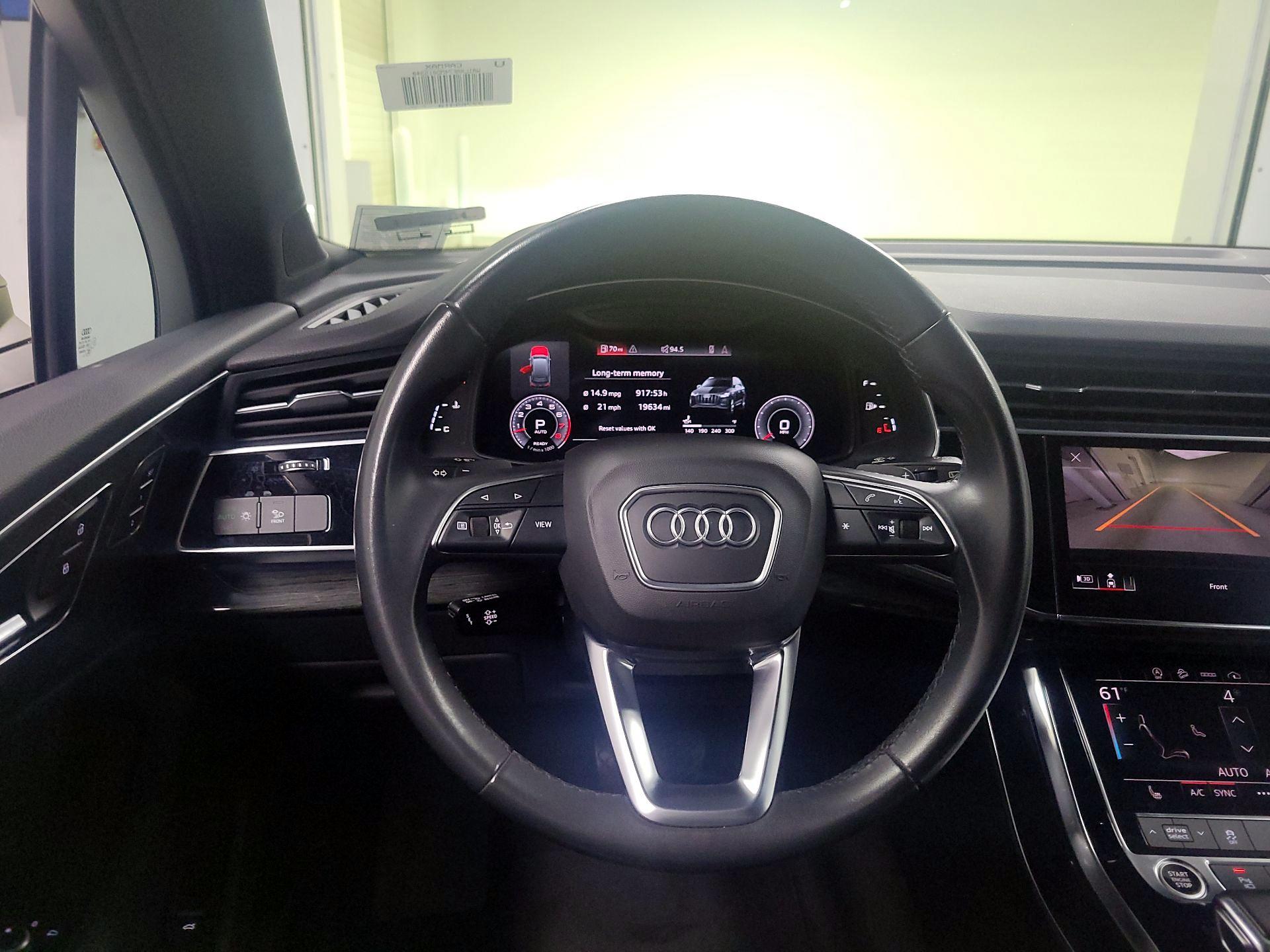 Thumbnail: 2021 Audi Q7 - 10