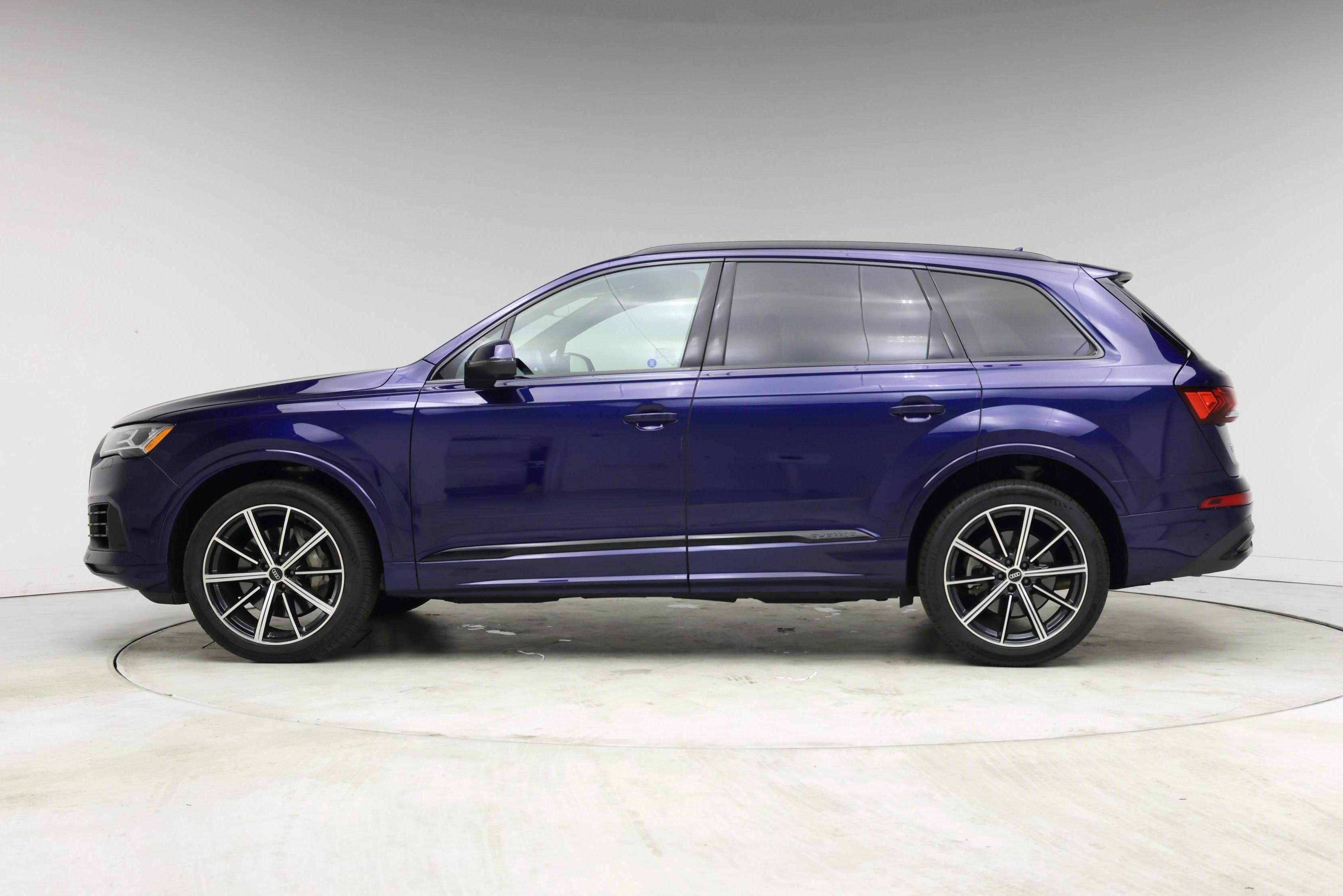 Thumbnail: 2021 Audi Q7 - 3