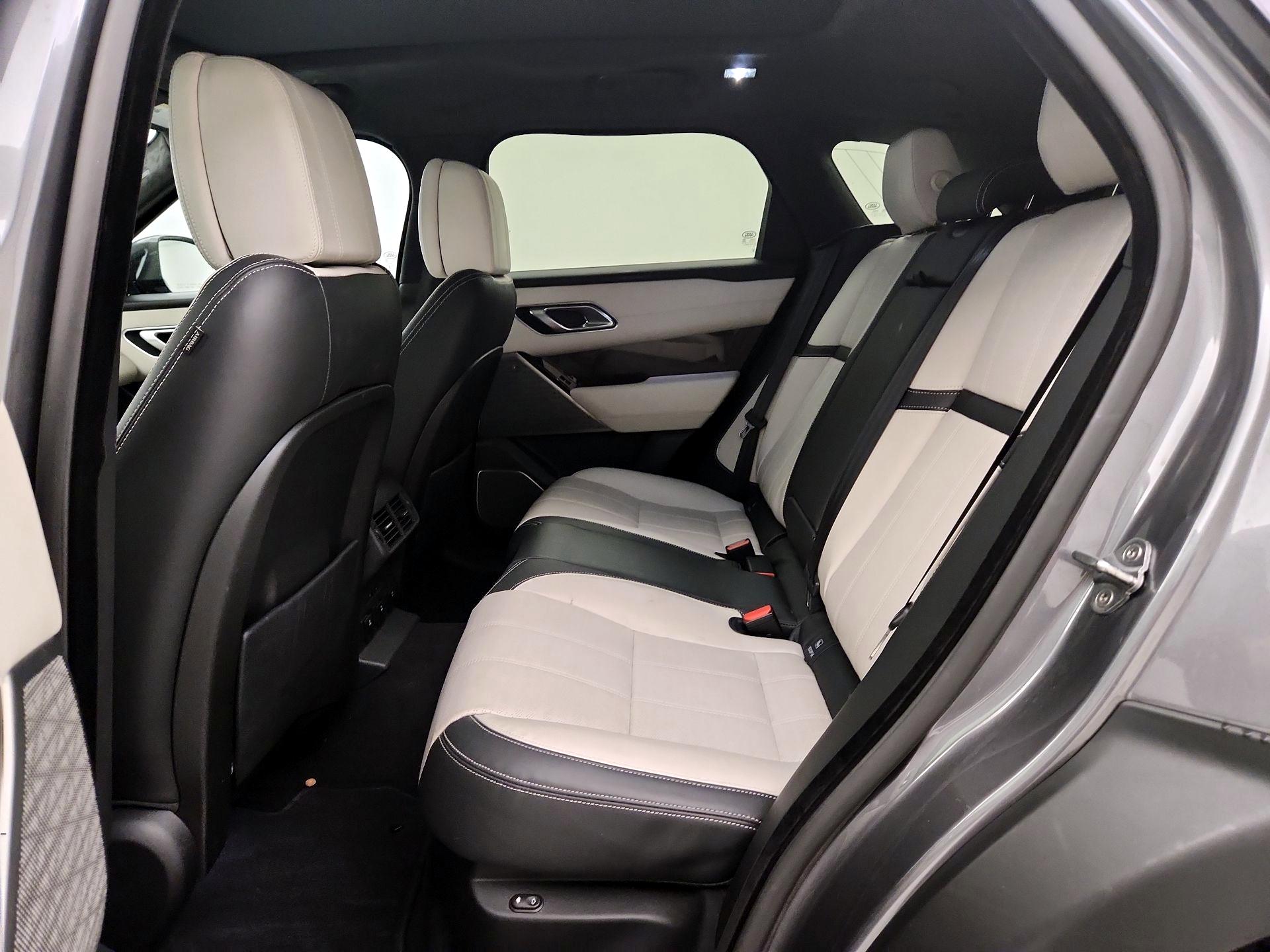 Thumbnail: 2018 Land Rover Range Rover Velar - 19