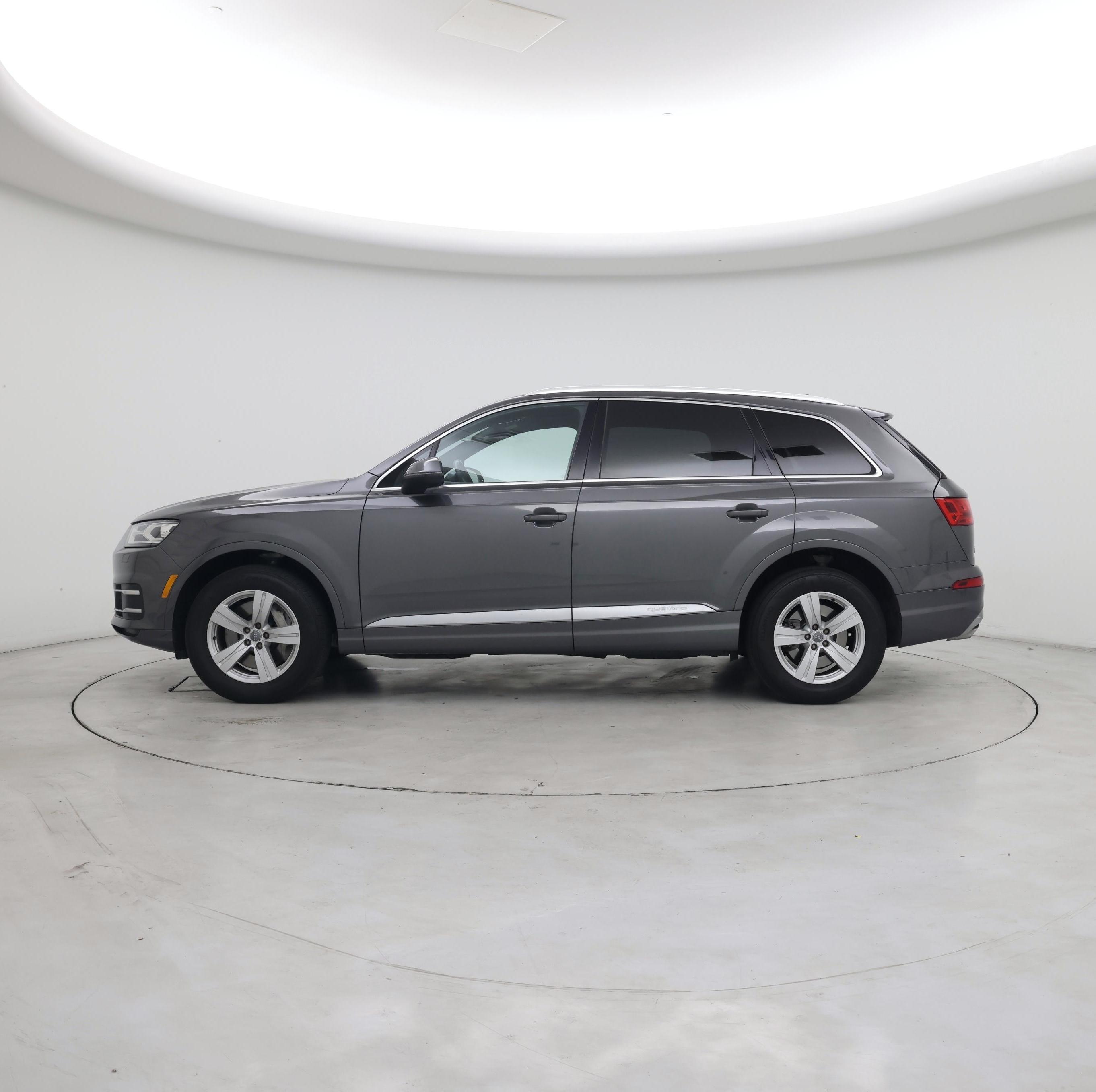 Thumbnail: 2018 Audi Q7 - 3
