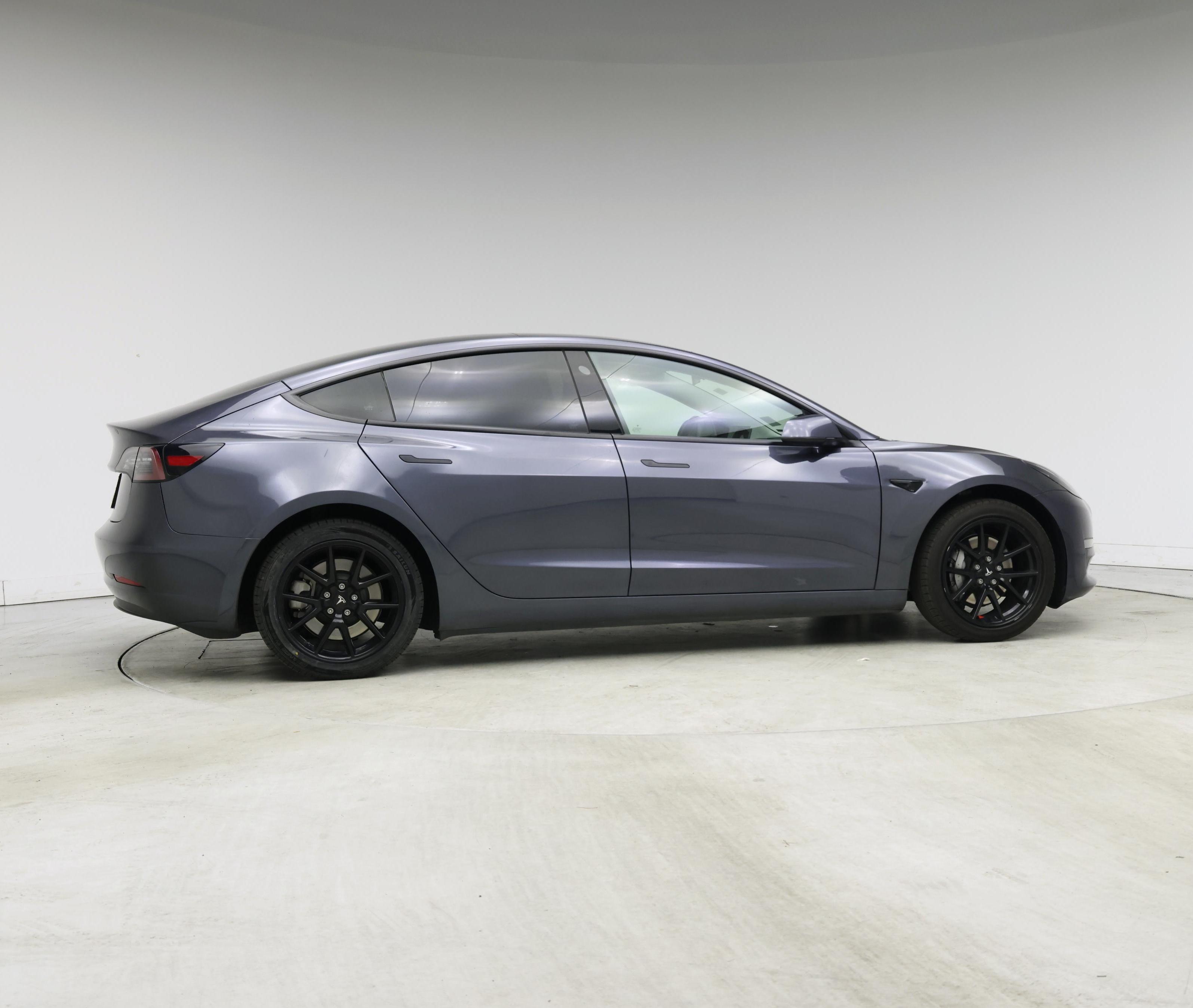 Thumbnail: 2023 Tesla Model 3 - 7