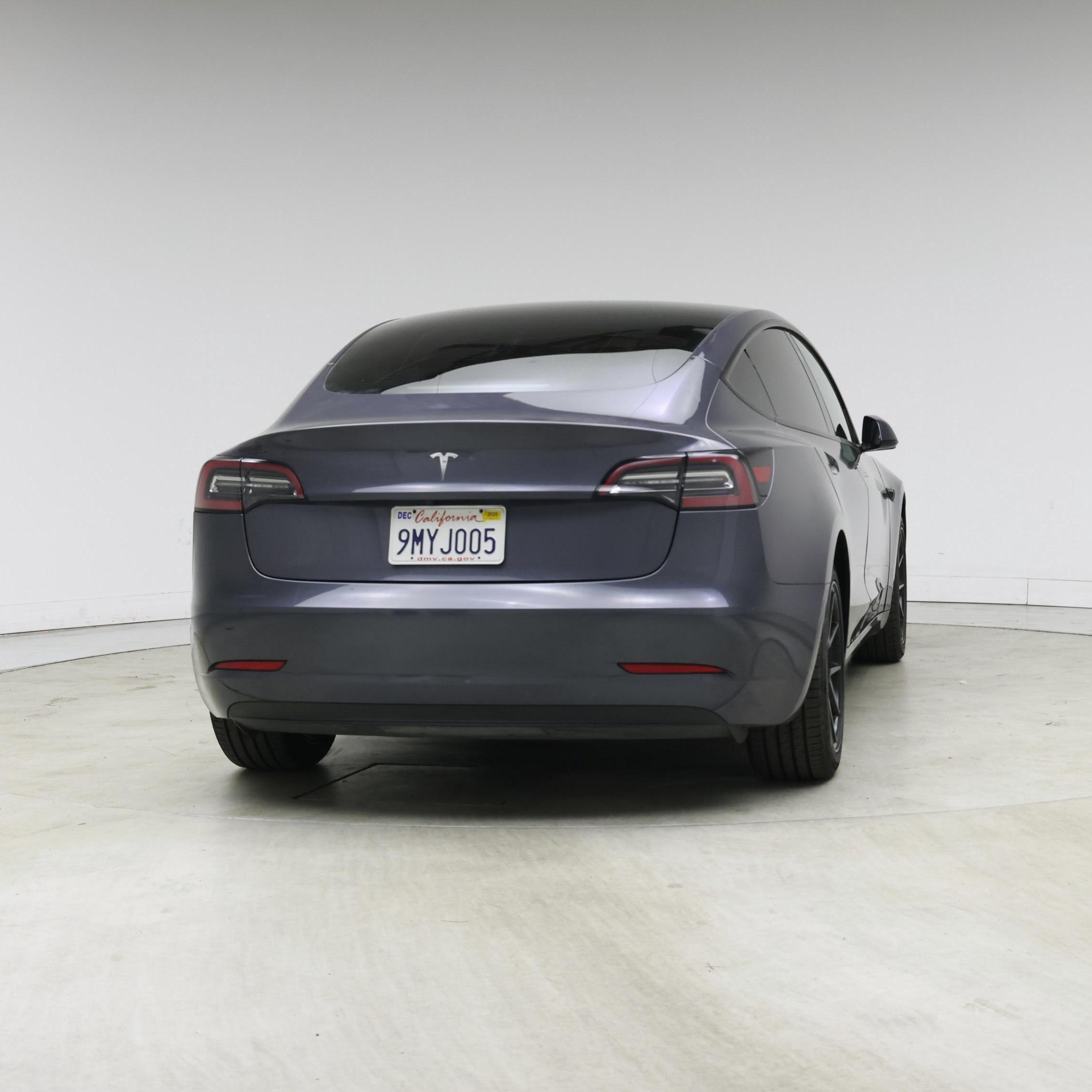 Thumbnail: 2023 Tesla Model 3 - 8