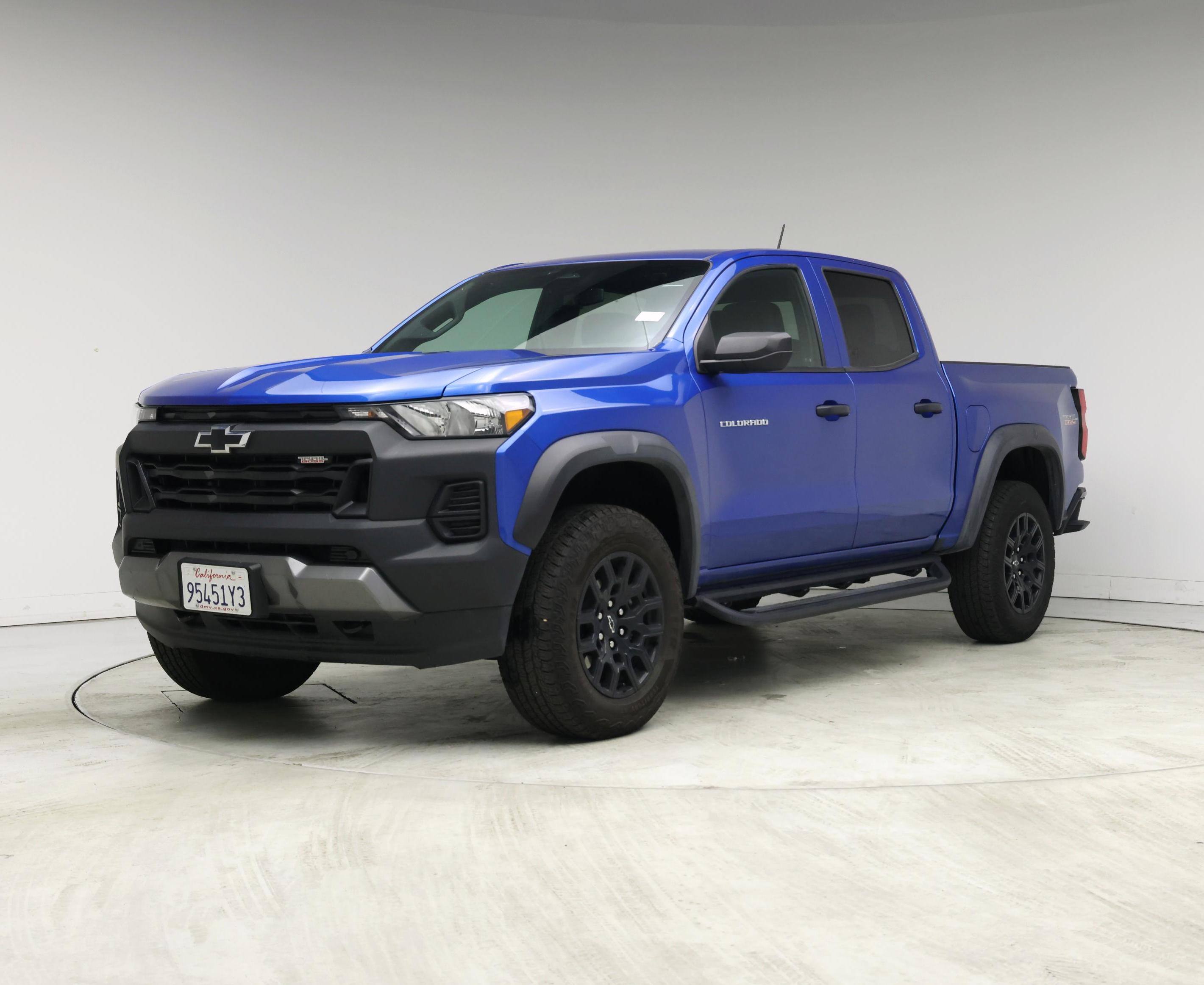 Thumbnail: 2024 Chevrolet Colorado - 4