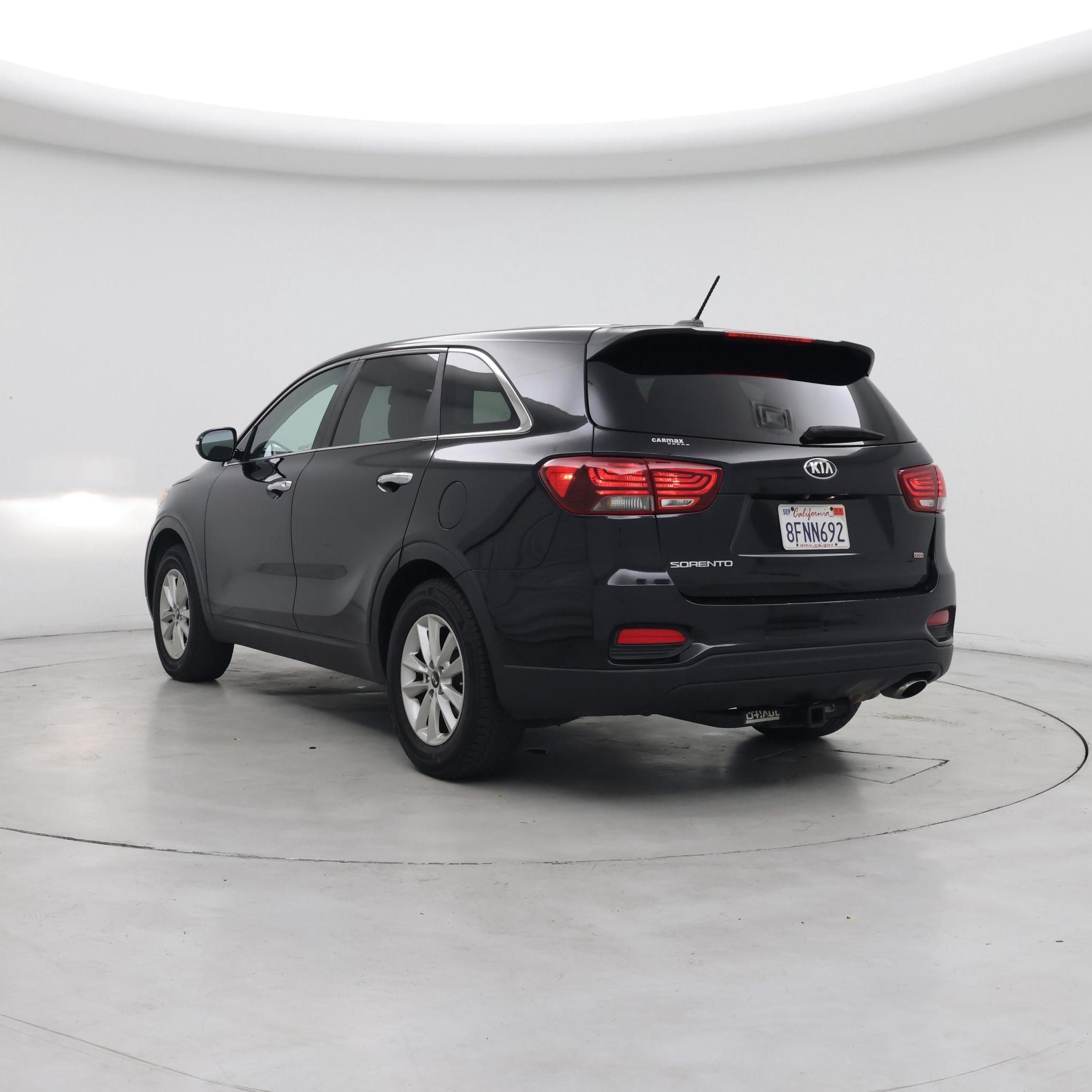 Thumbnail: 2019 Kia Sorento - 2