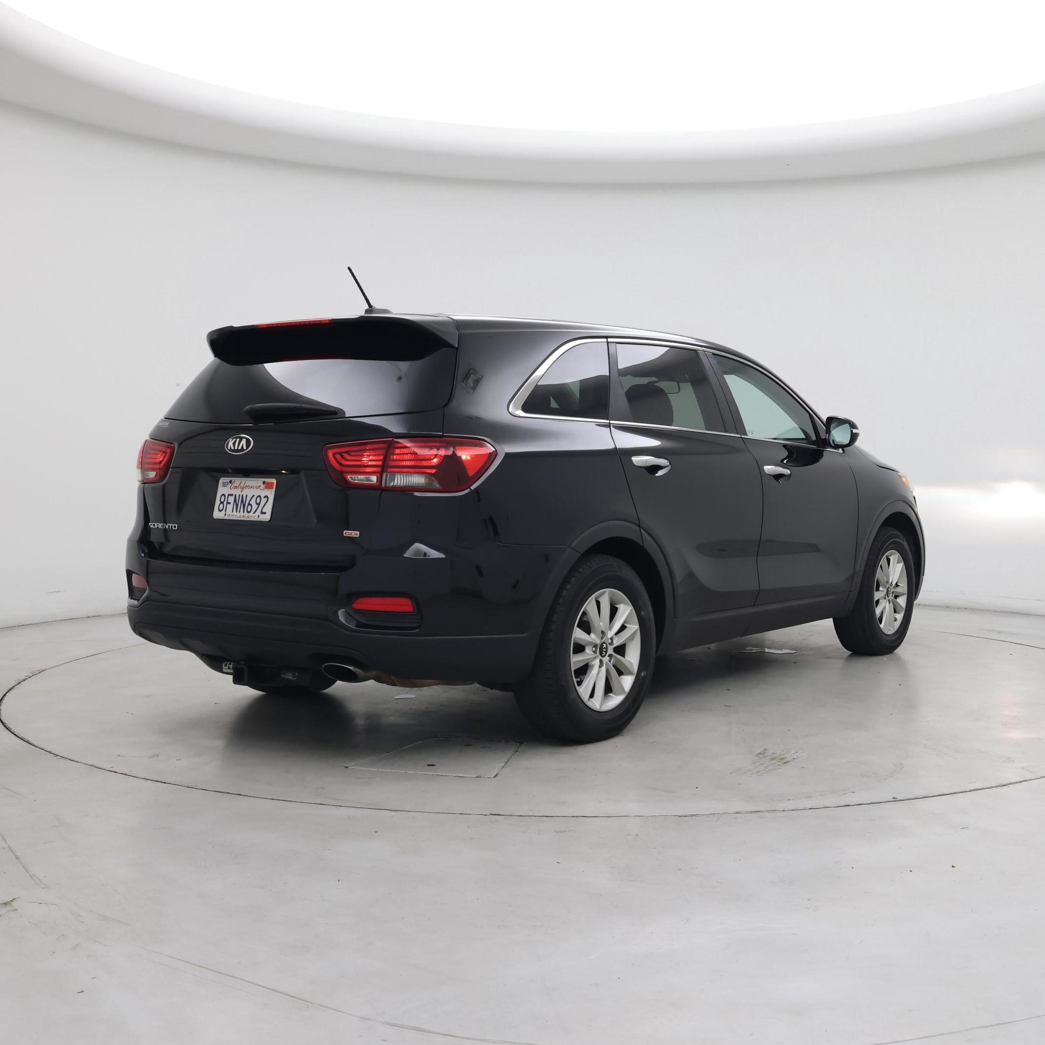 Thumbnail: 2019 Kia Sorento - 8