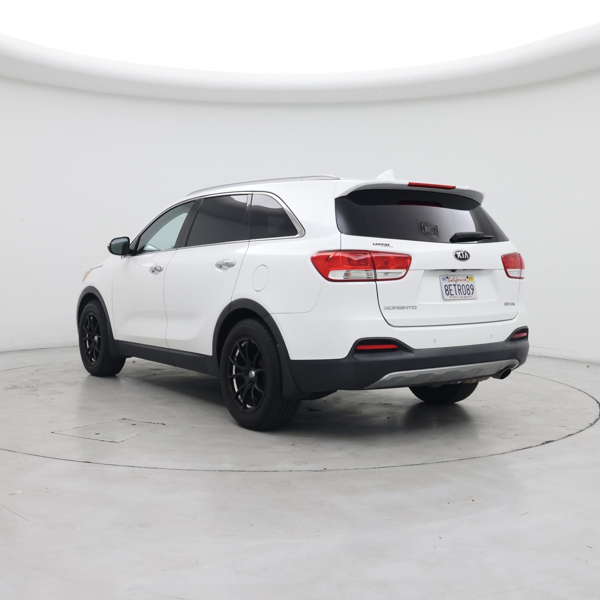 Thumbnail: 2017 Kia Sorento - 2