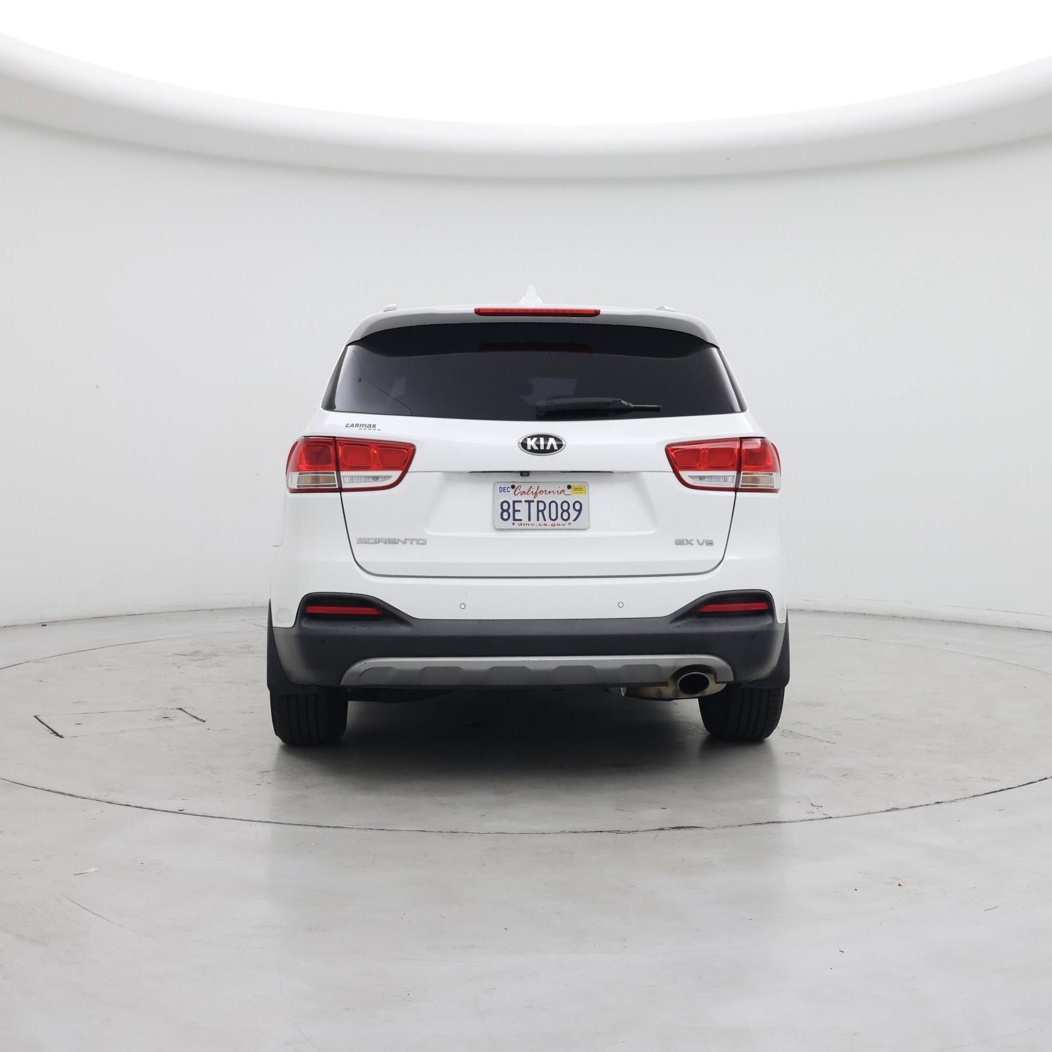 Thumbnail: 2017 Kia Sorento - 6