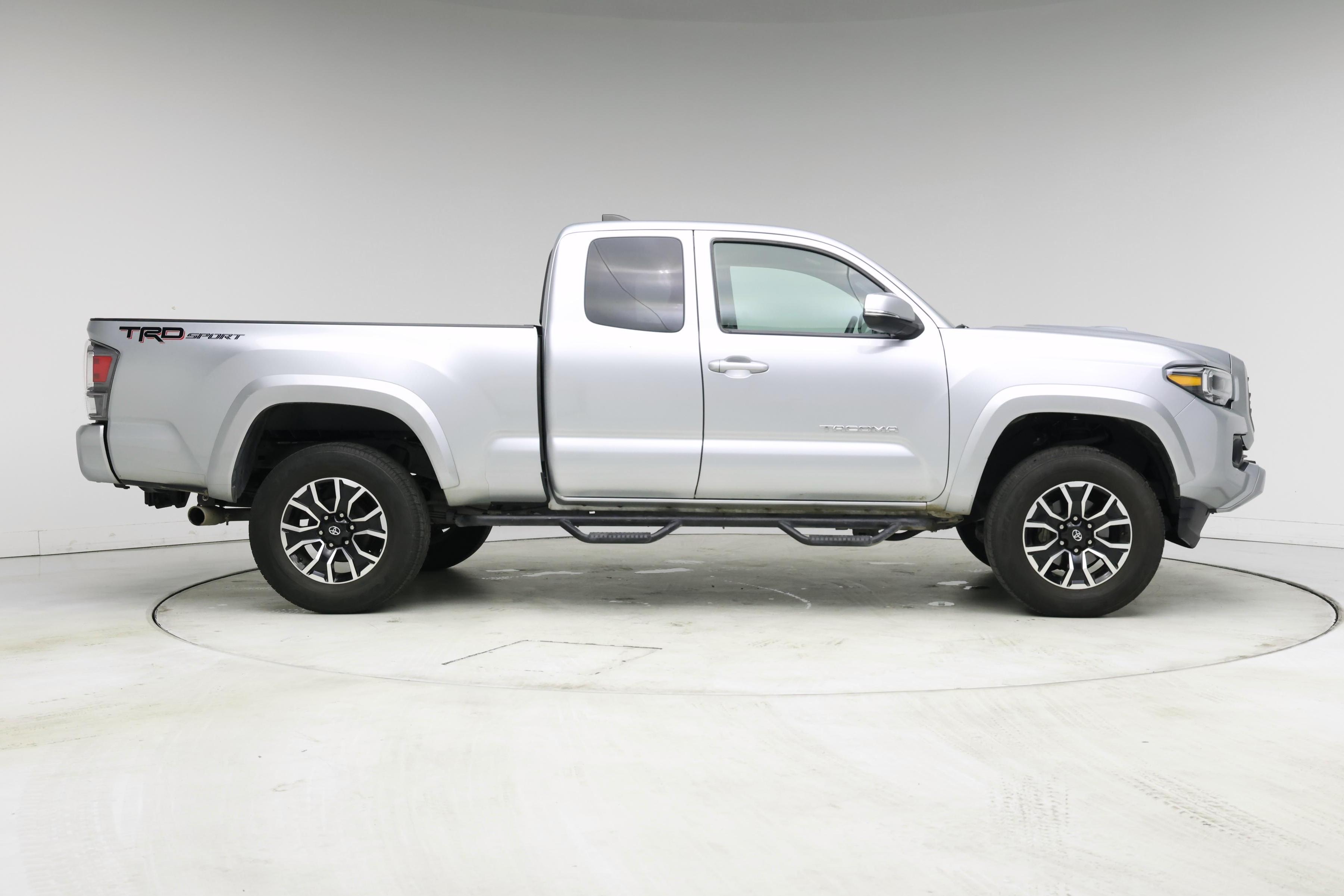 Thumbnail: 2022 Toyota Tacoma - 7