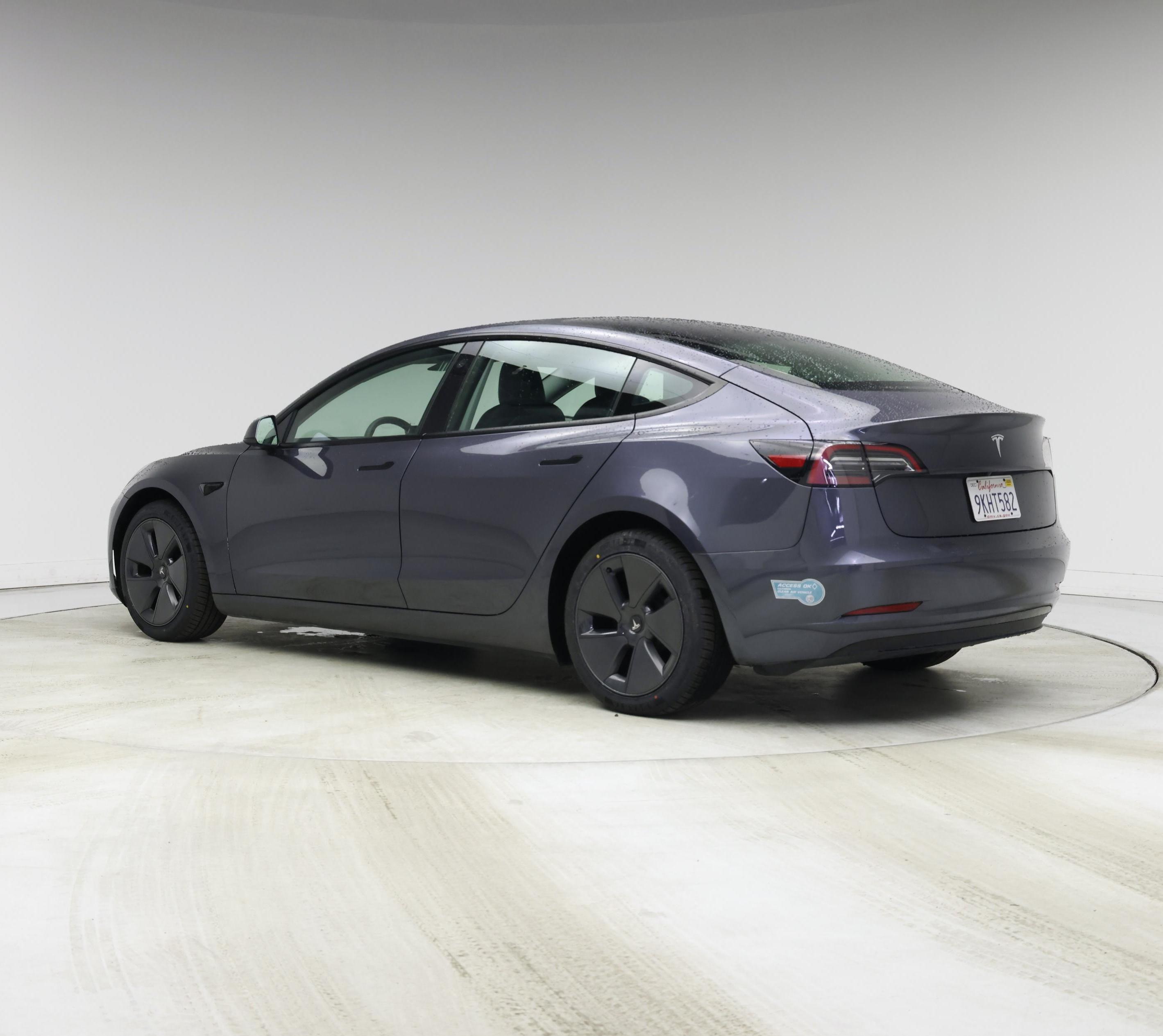 Thumbnail: 2023 Tesla Model 3 - 2