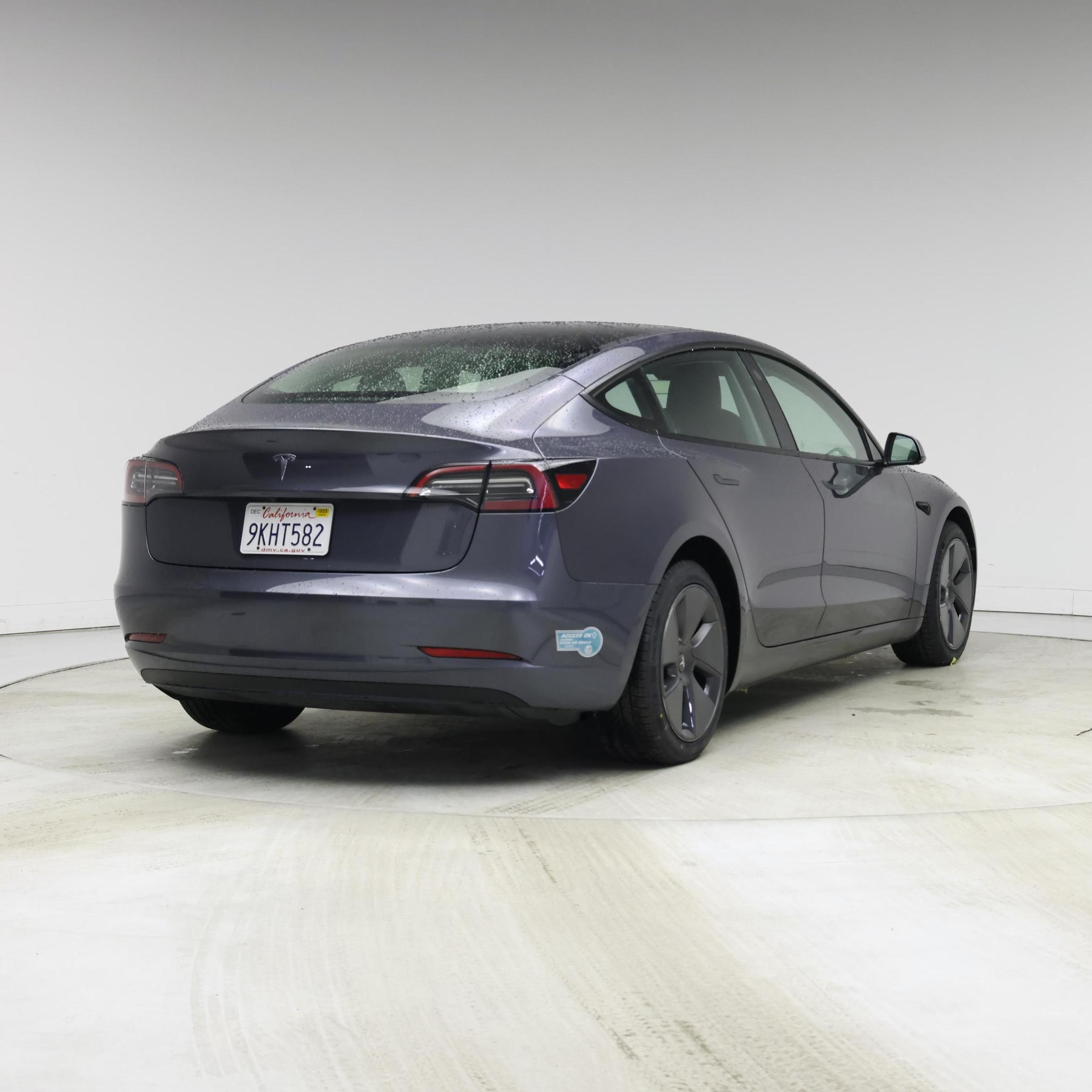 Thumbnail: 2023 Tesla Model 3 - 8